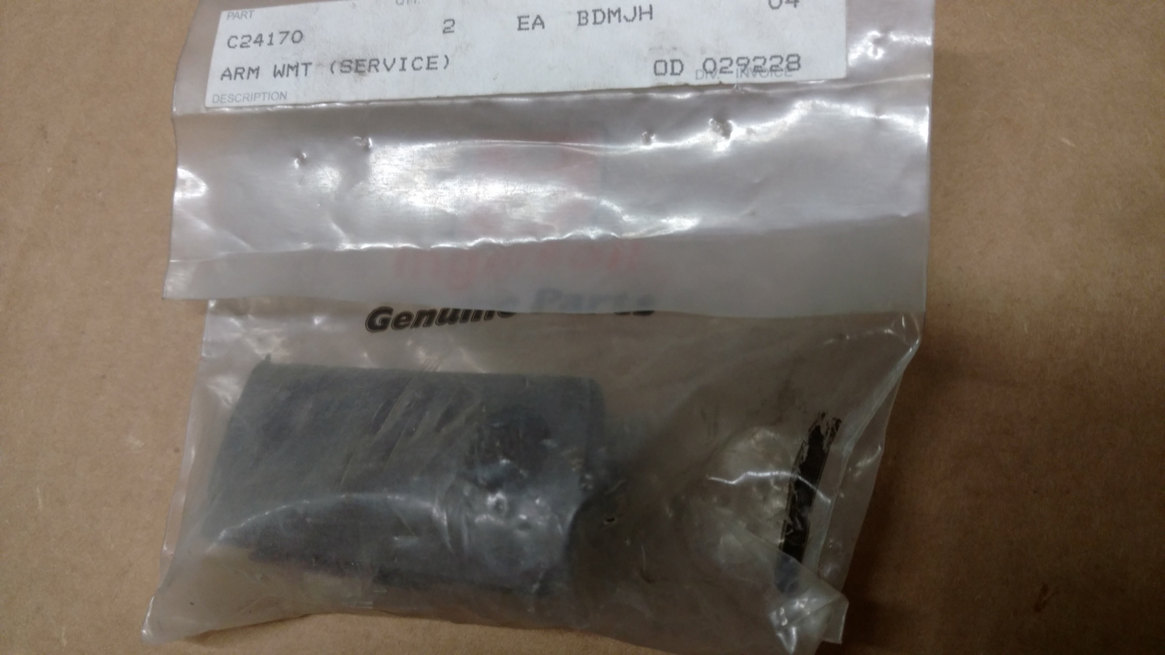 C24170 WMT- ARM