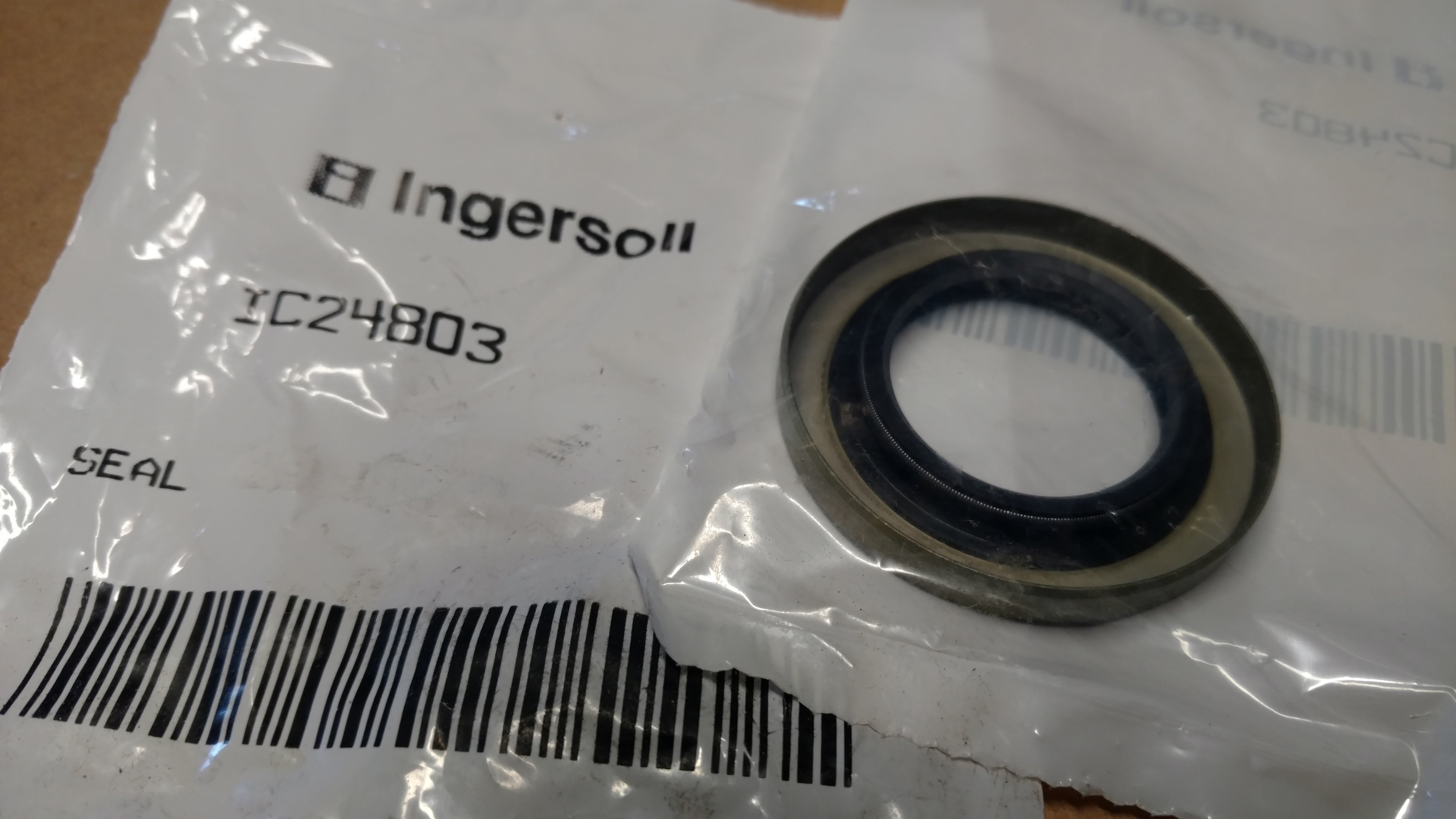 C24803 AXLE OIL SEAL; RADIAL 2 LIP