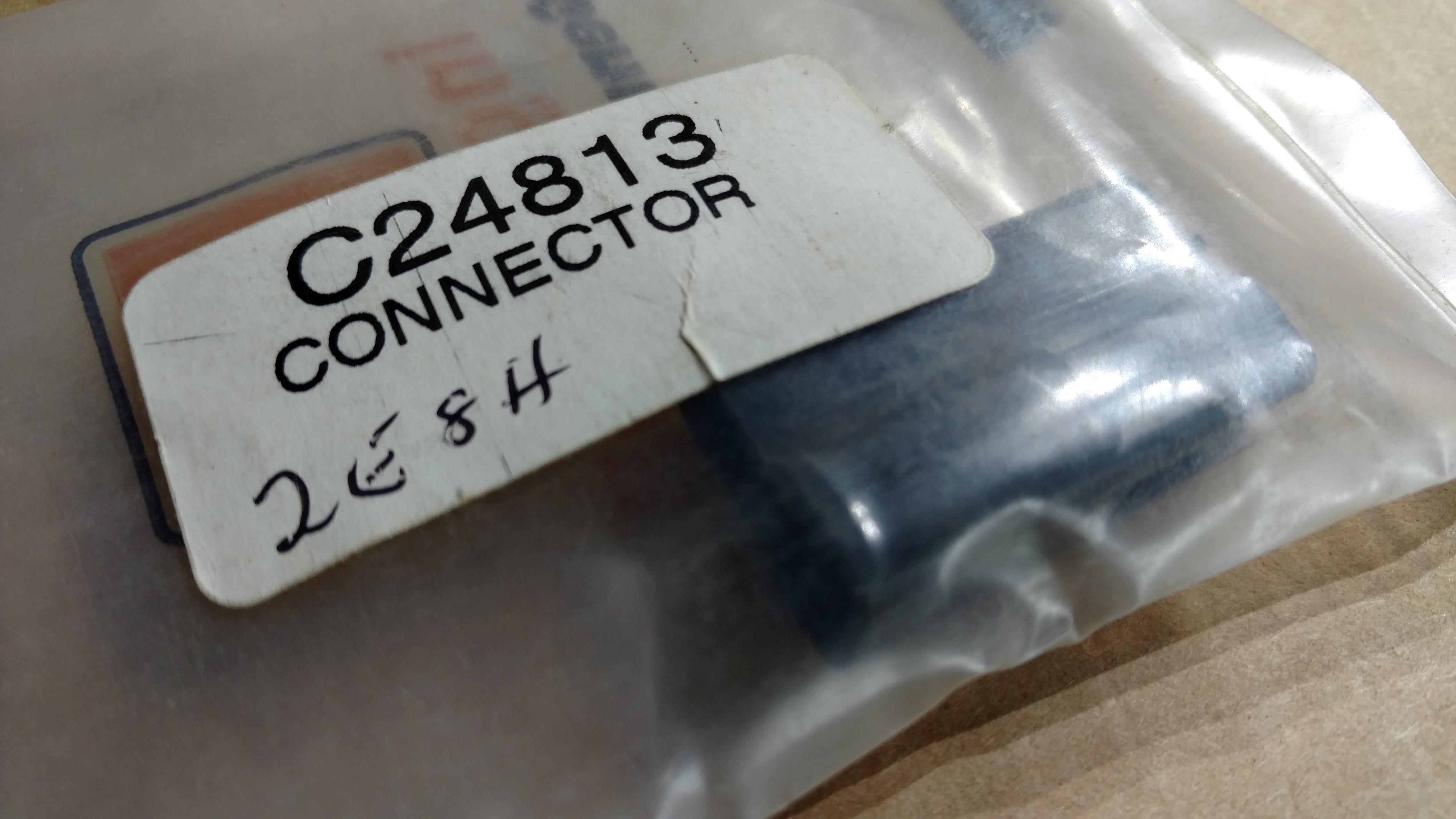 C24813 CONNECTOR - MALE 2 WAY