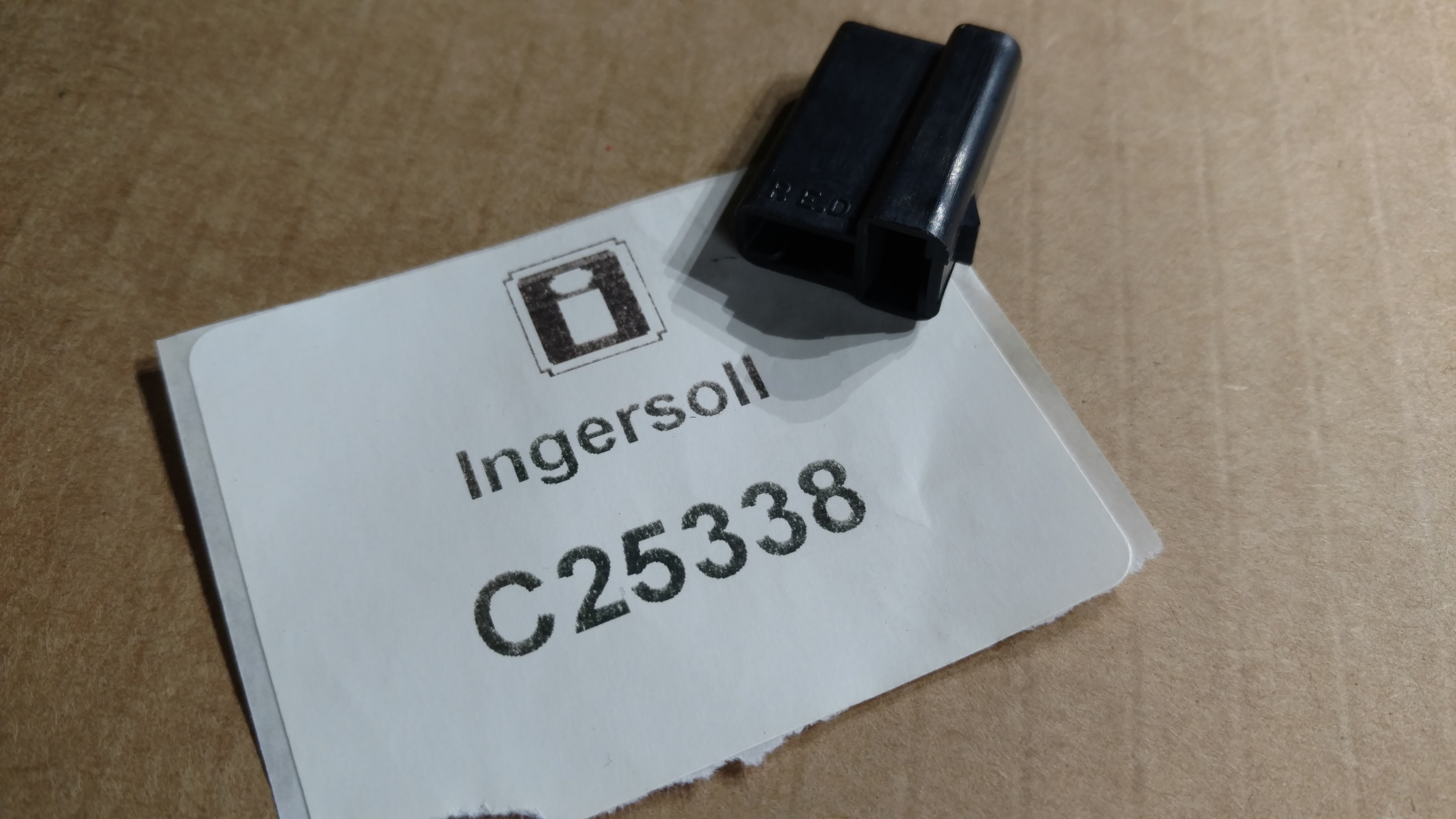 C25338 CONNECTOR - FEMALE 2 TERMINAL