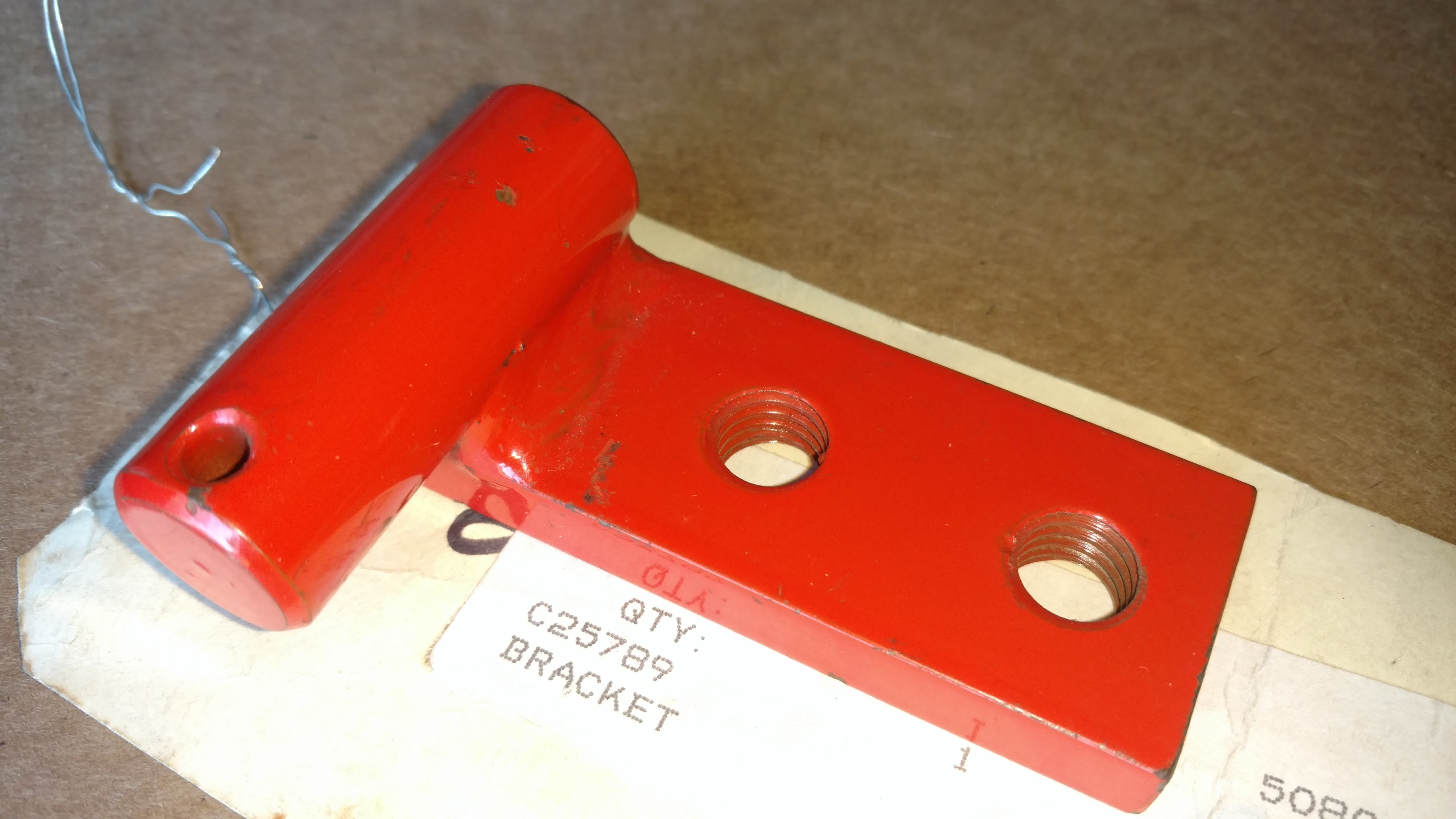 C25789 LH BRACKET SLEEVE HITCH C14460