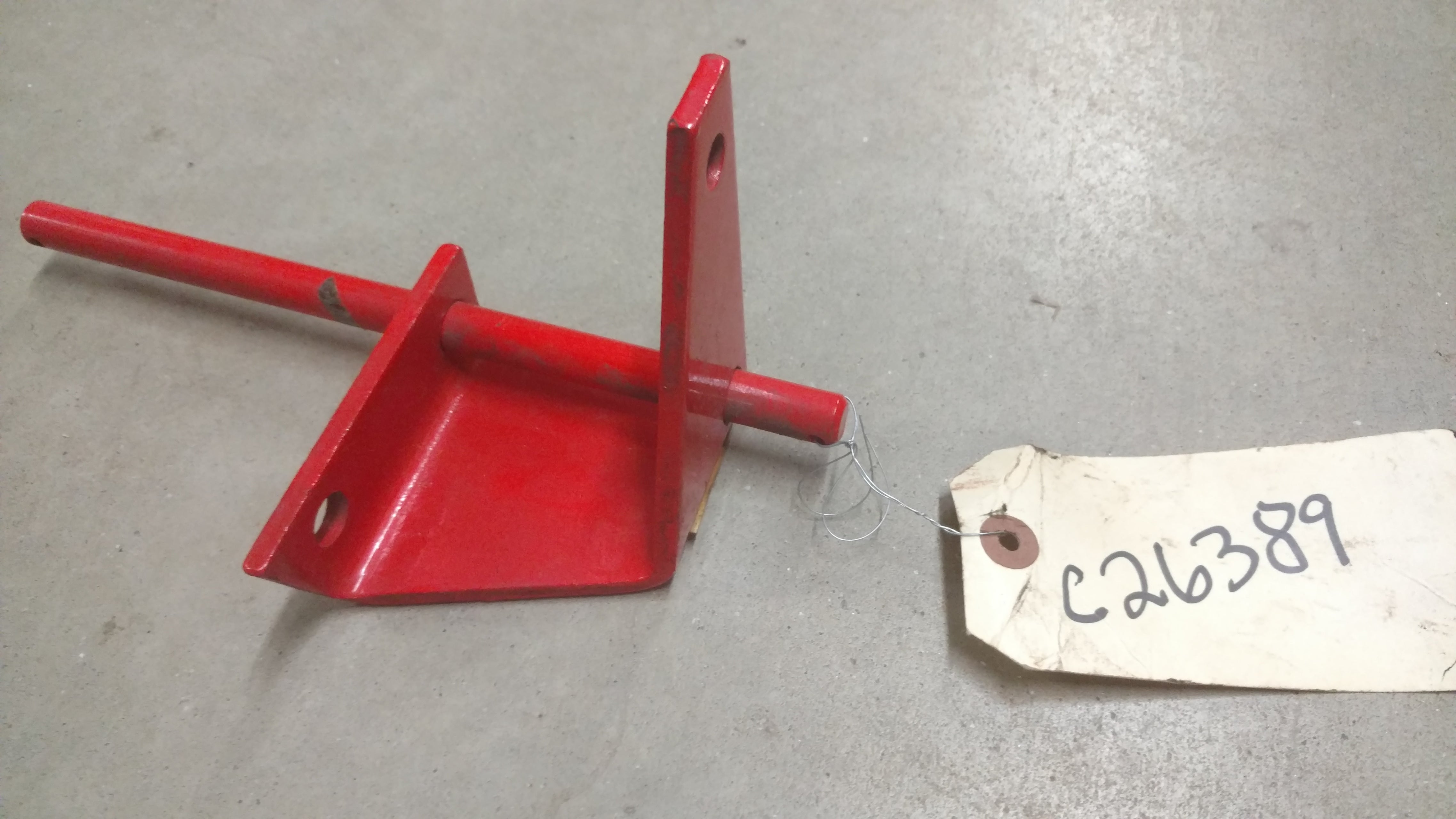 C26389 BELLCRANK FRONT LEVELER