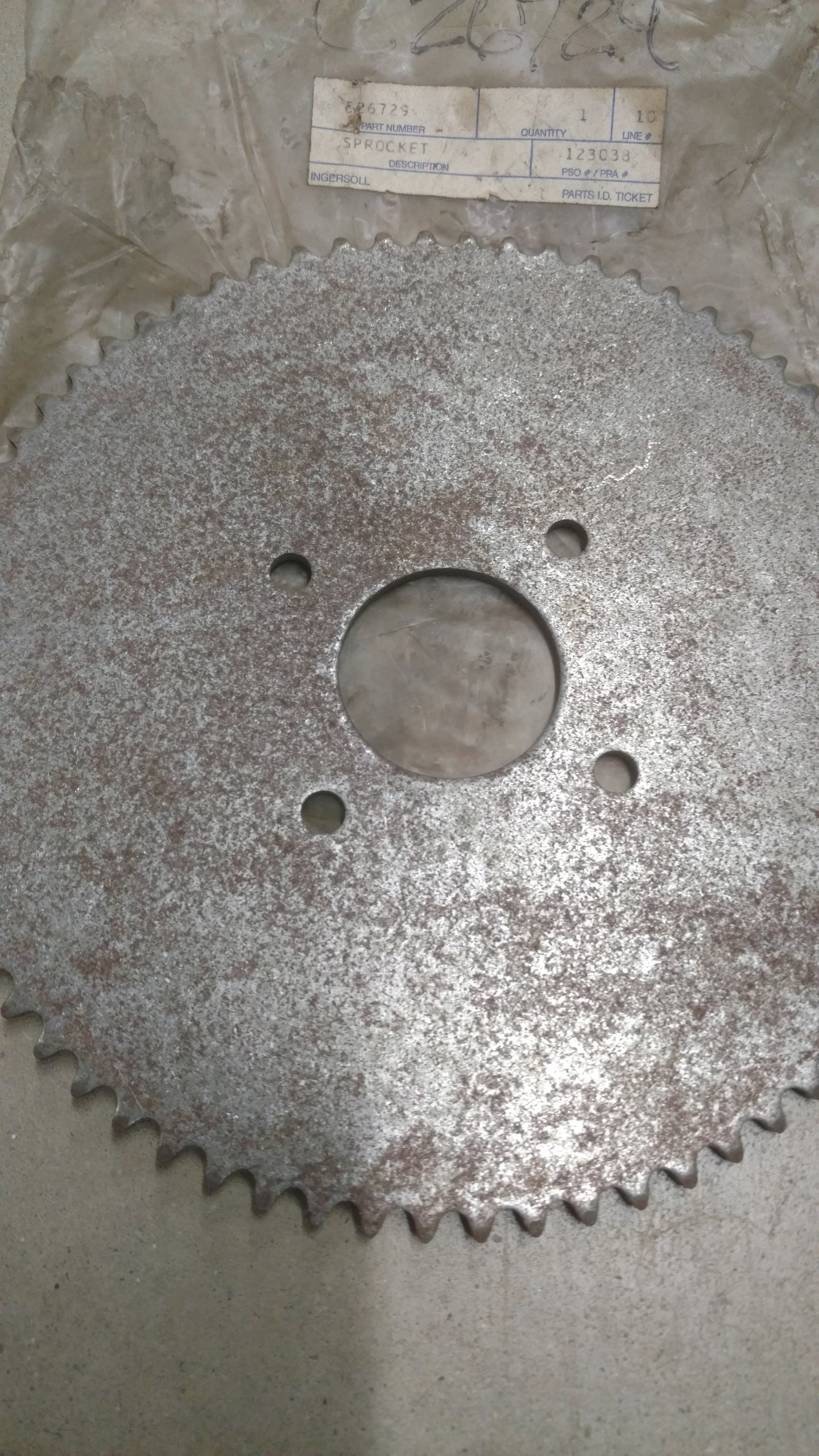 C26729 SPROCKET CHAIN DRIVE 80 68T