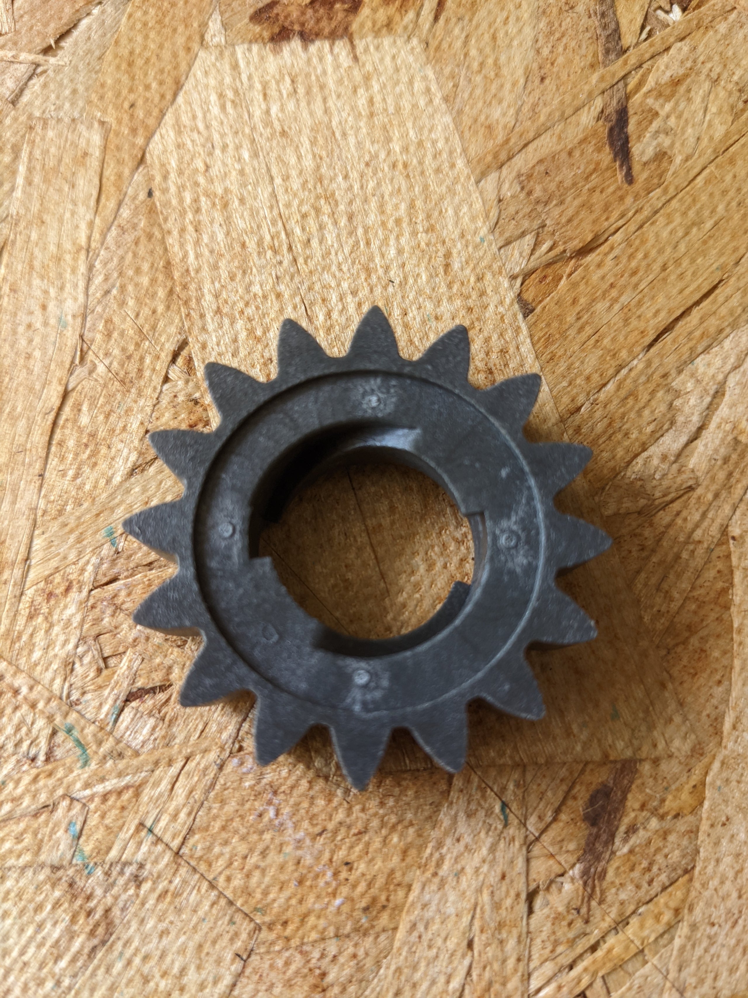 C27422 GEAR - STARTER B/S 280104 693059 280104 693058 695708 43-012