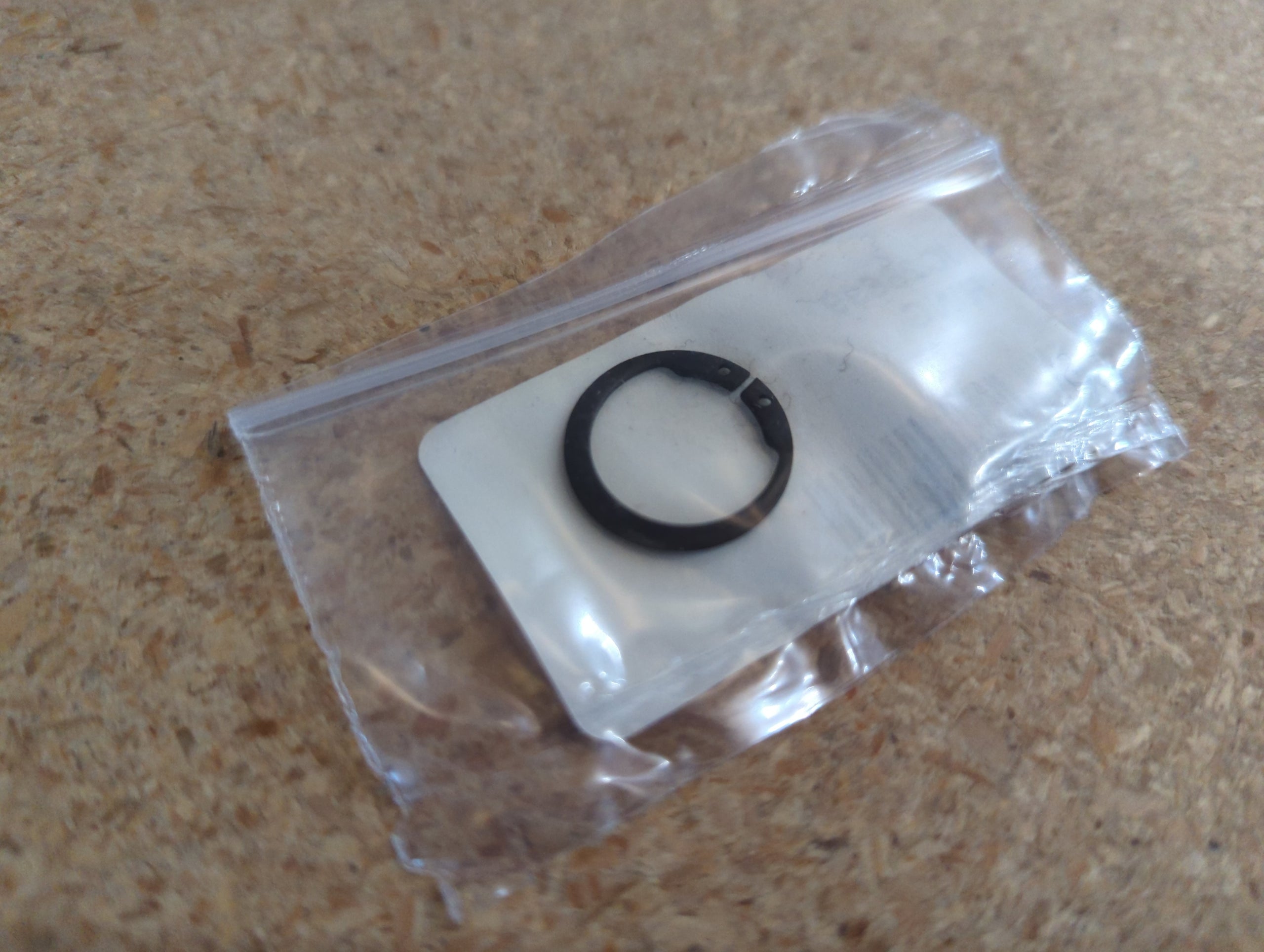 C28699 RING - INVERTED RETAIN'G WALDES #5108-62 A60273