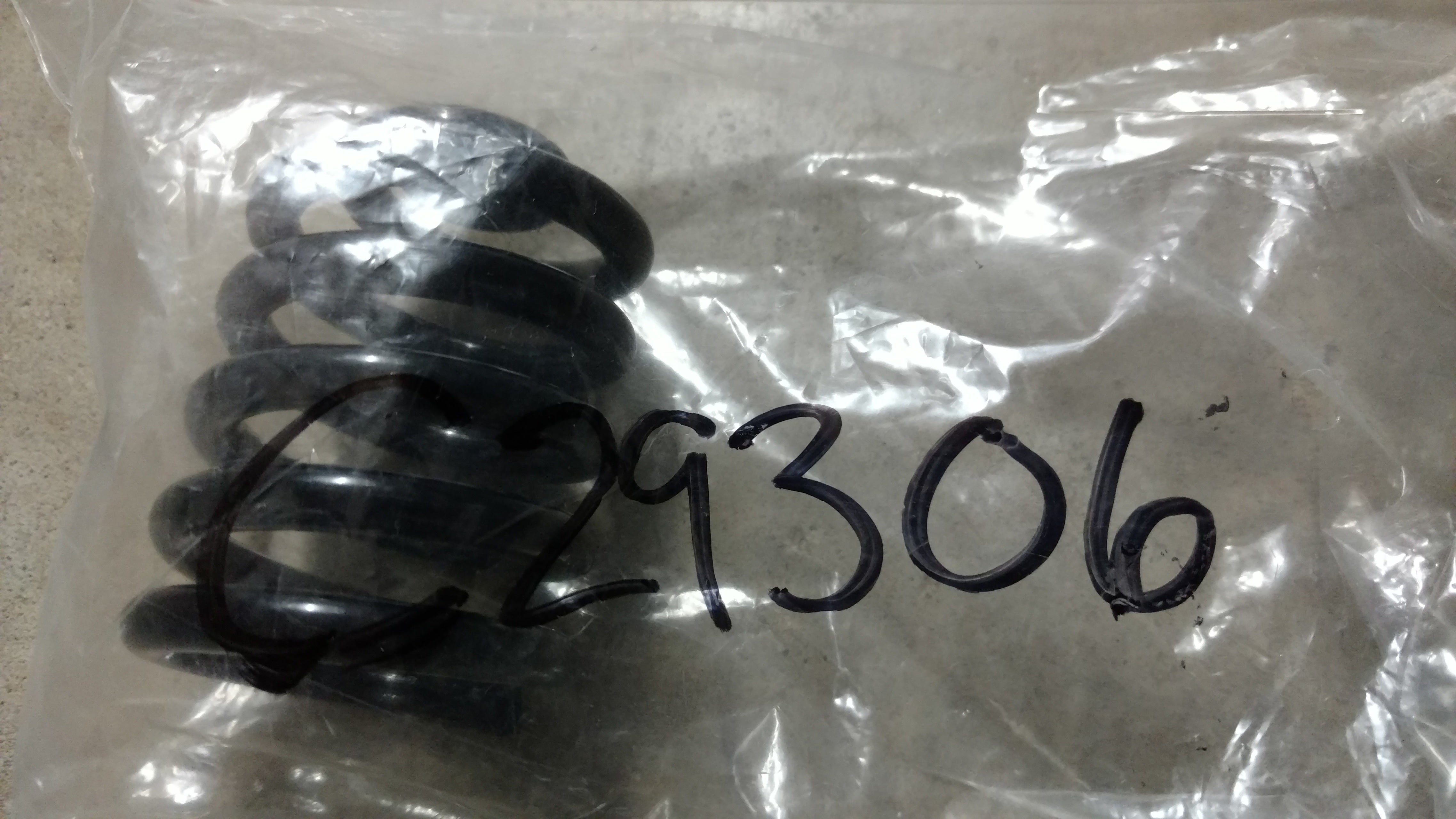 C29306 SPRING - SEAT