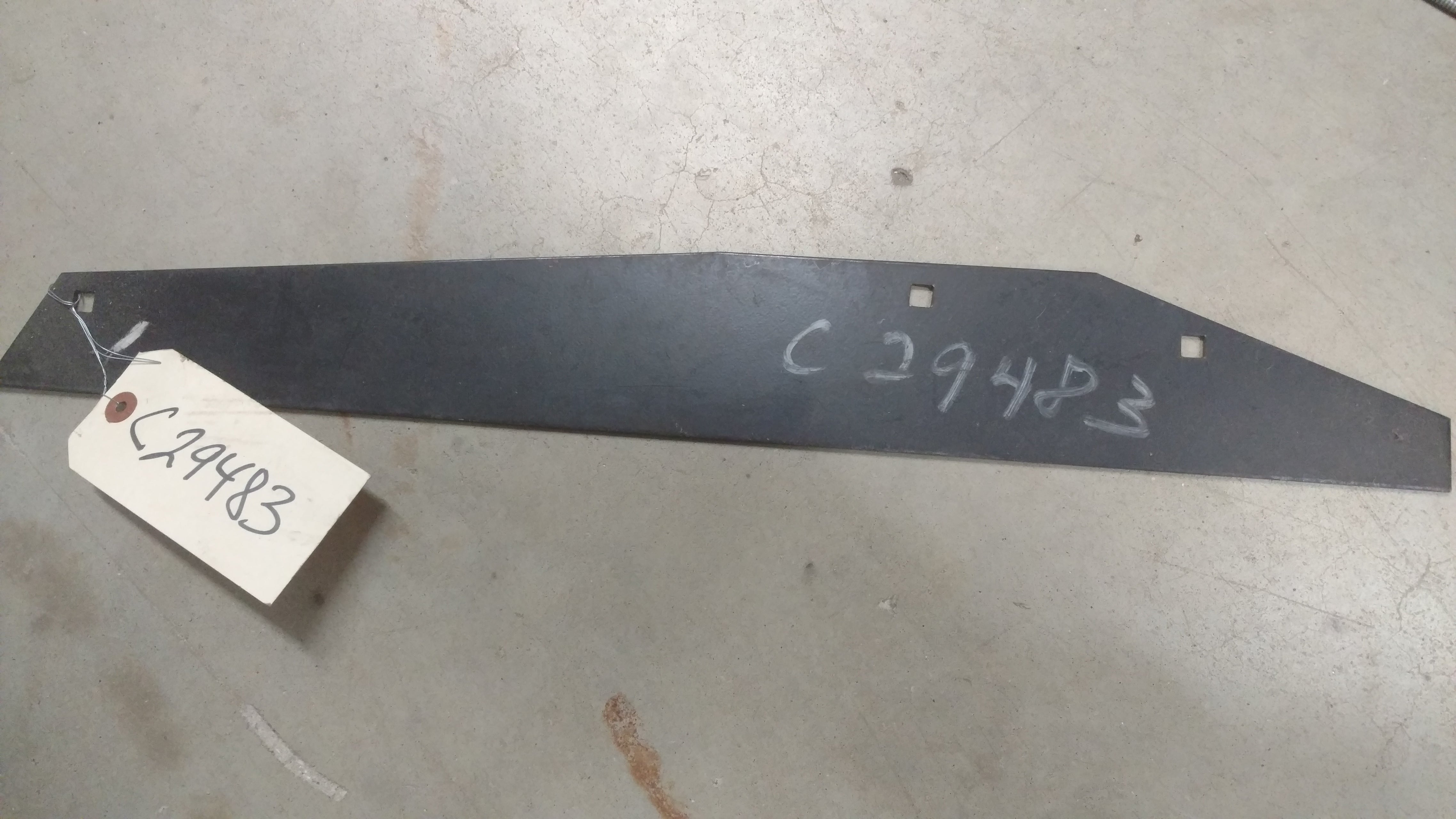 C29483 BAFFLE - FRONT (80 Series)