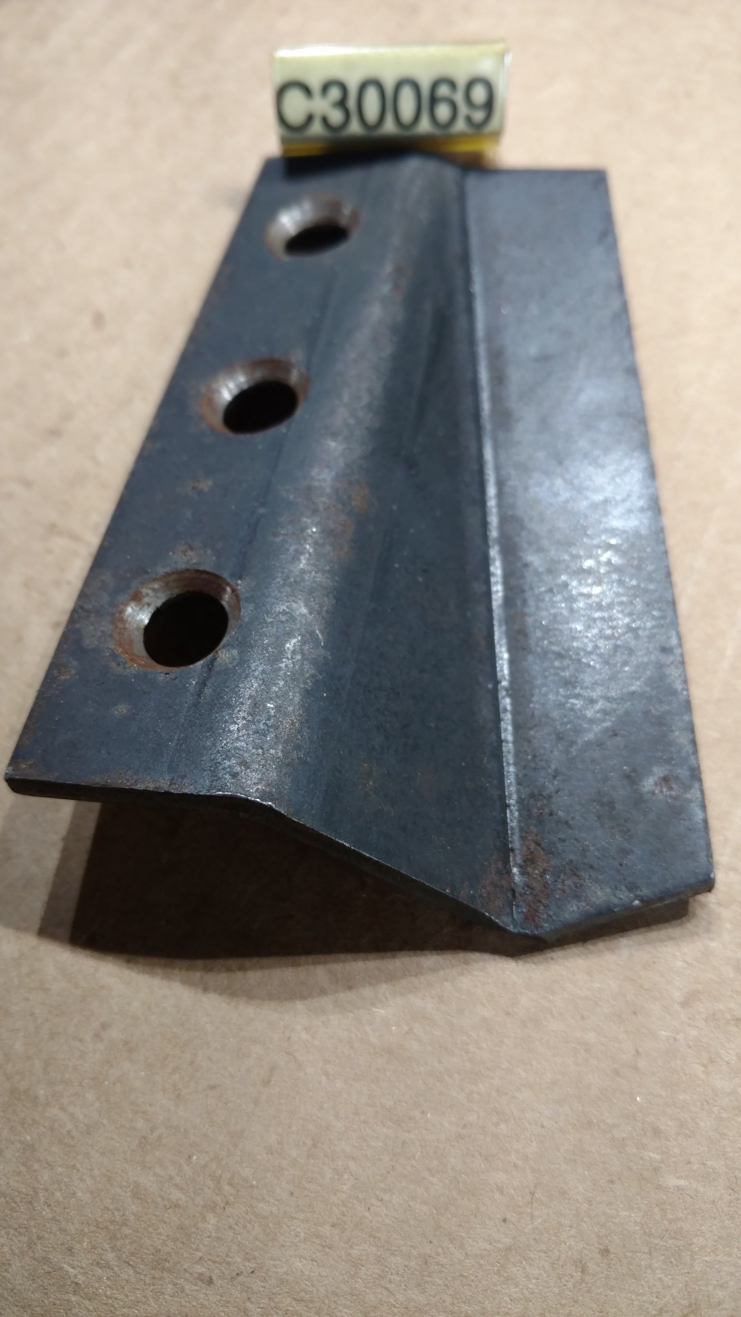 C30069 WING - HIGH LIFT 80XC; XE; XM