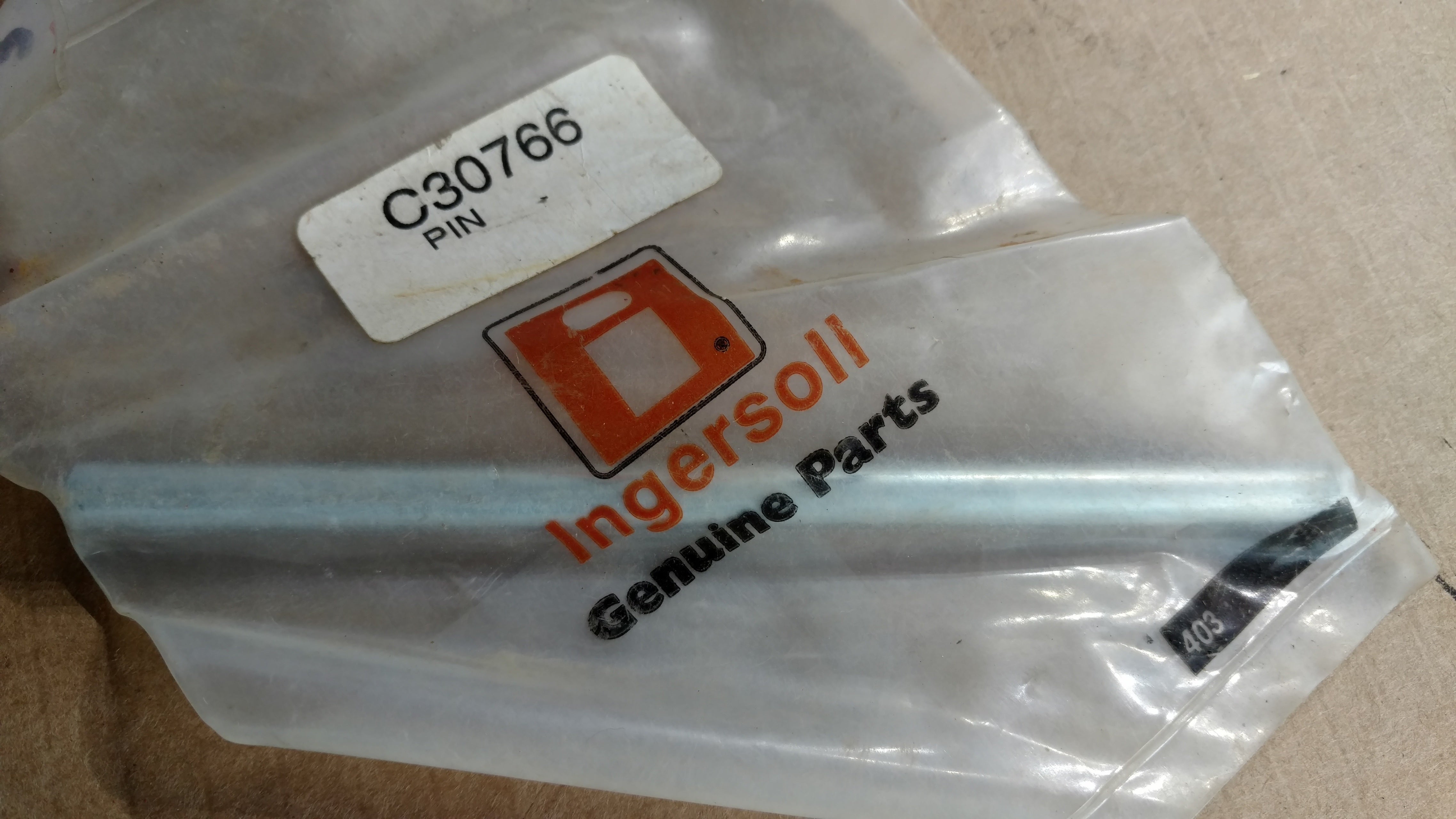 C30766 HINGE PIN FOR DISCHARGE CHUTE RM DECKS