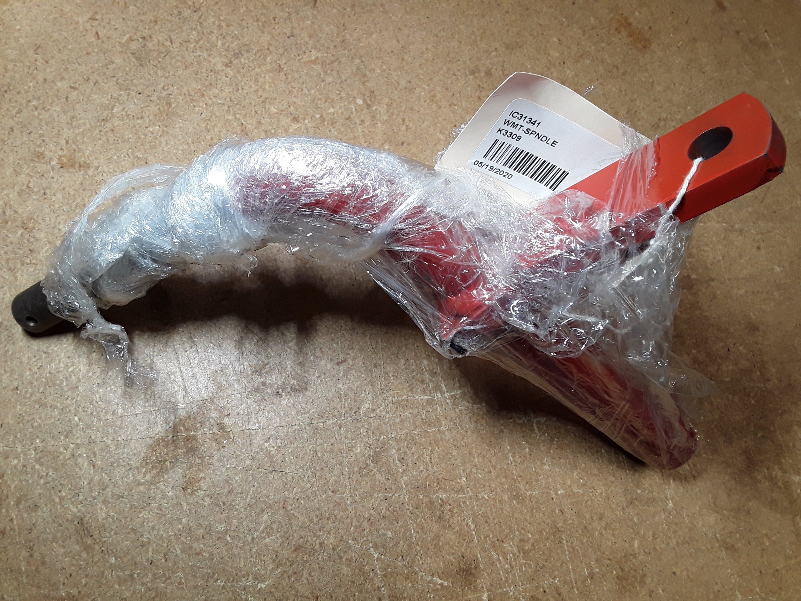 C31341 SPINDLE;RH (HC)(M/STR'G)