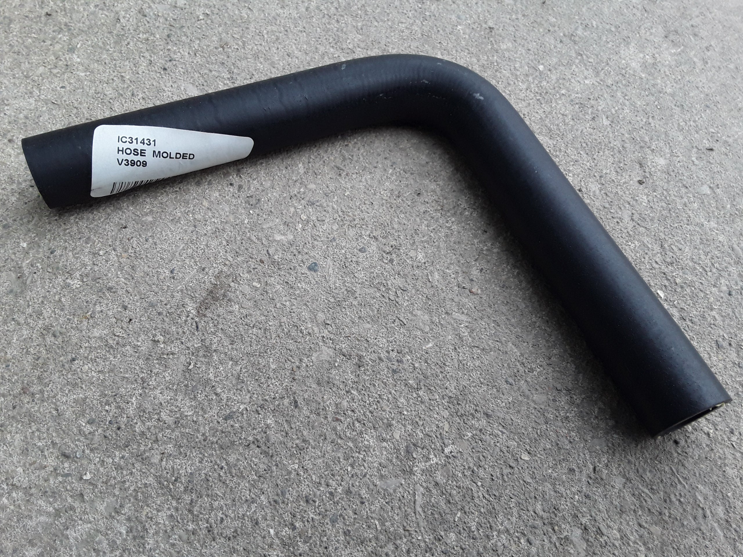 C31431 HOSE 90 DEG 3/4 IDx6.75x6.75