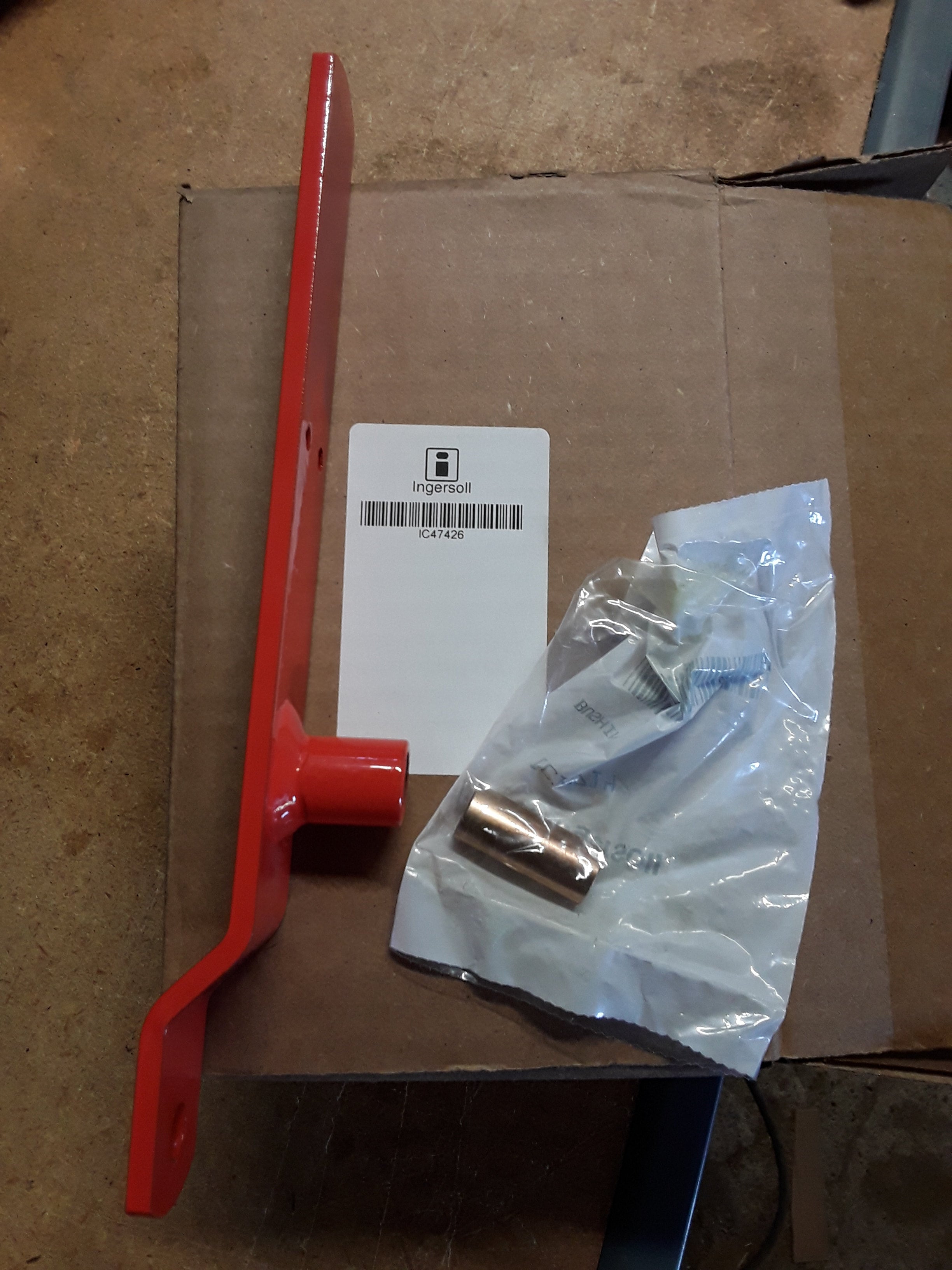 C31918 USE C47426 IDLER ARM ASSY