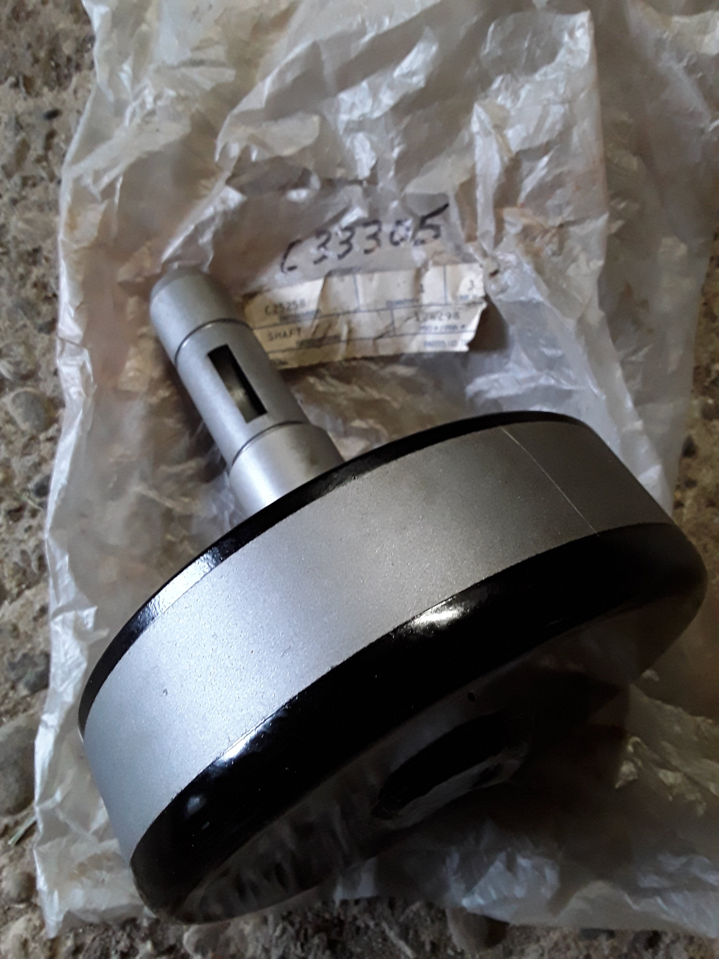 C33305 BRAKE DRUM C25258