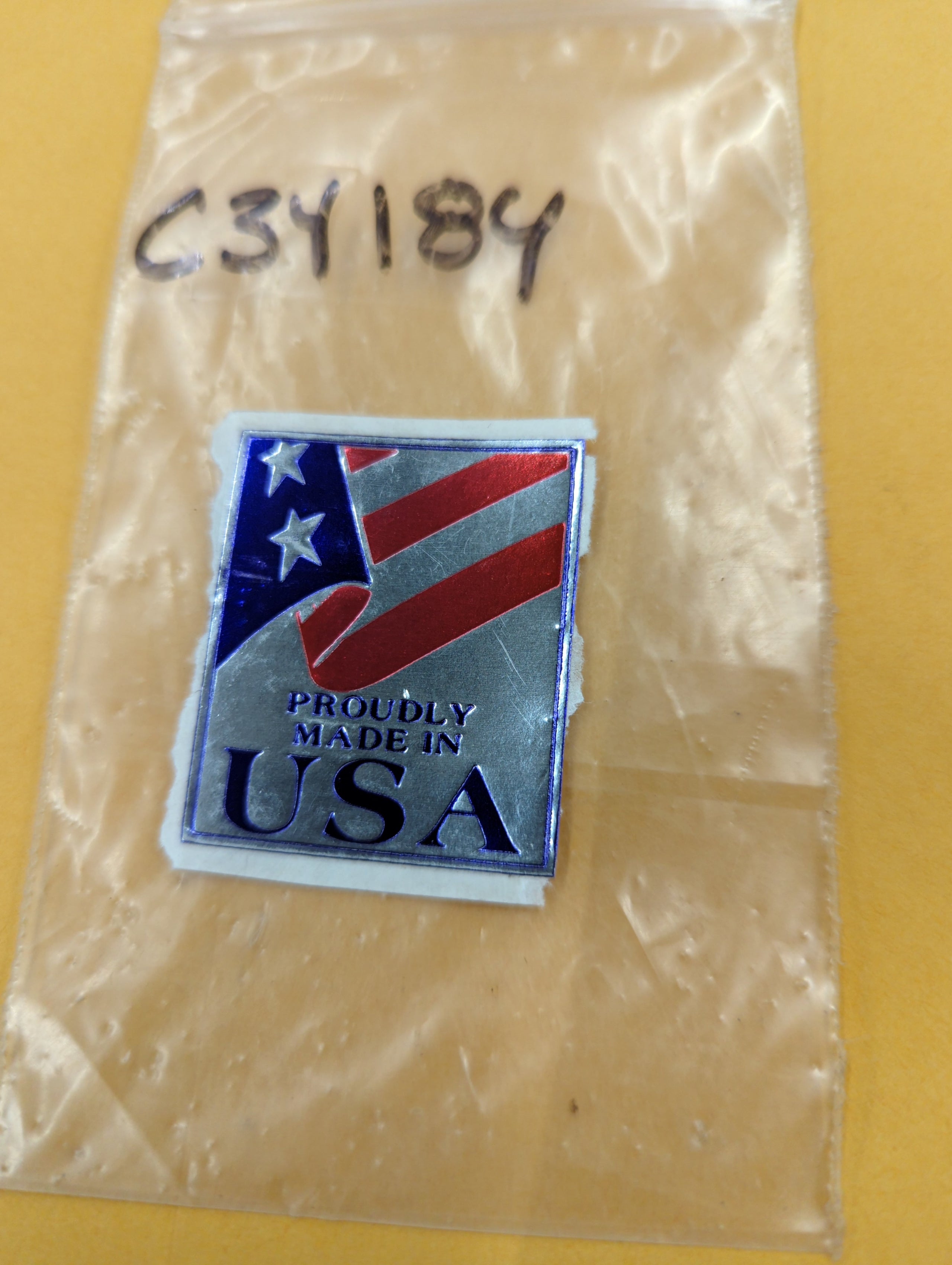 C34184 DECAL - USA FLAG