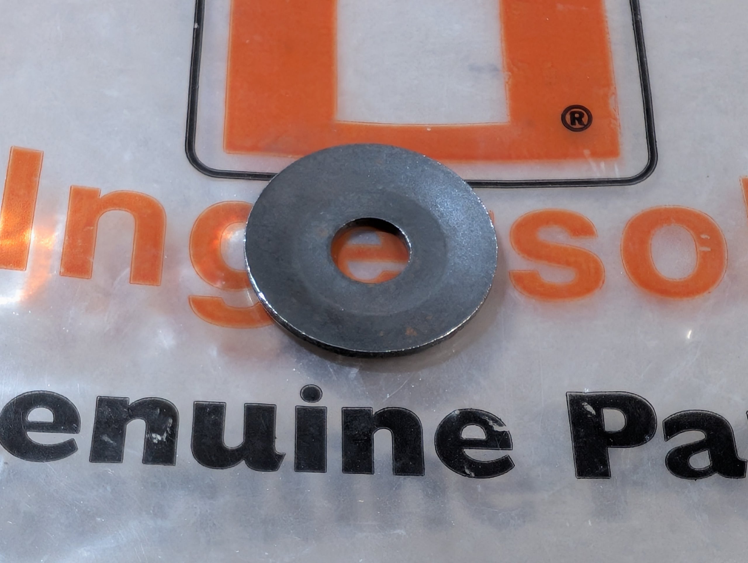 C34997 WASHER .39 ID x 1.25D x .07 NOMA #2483
