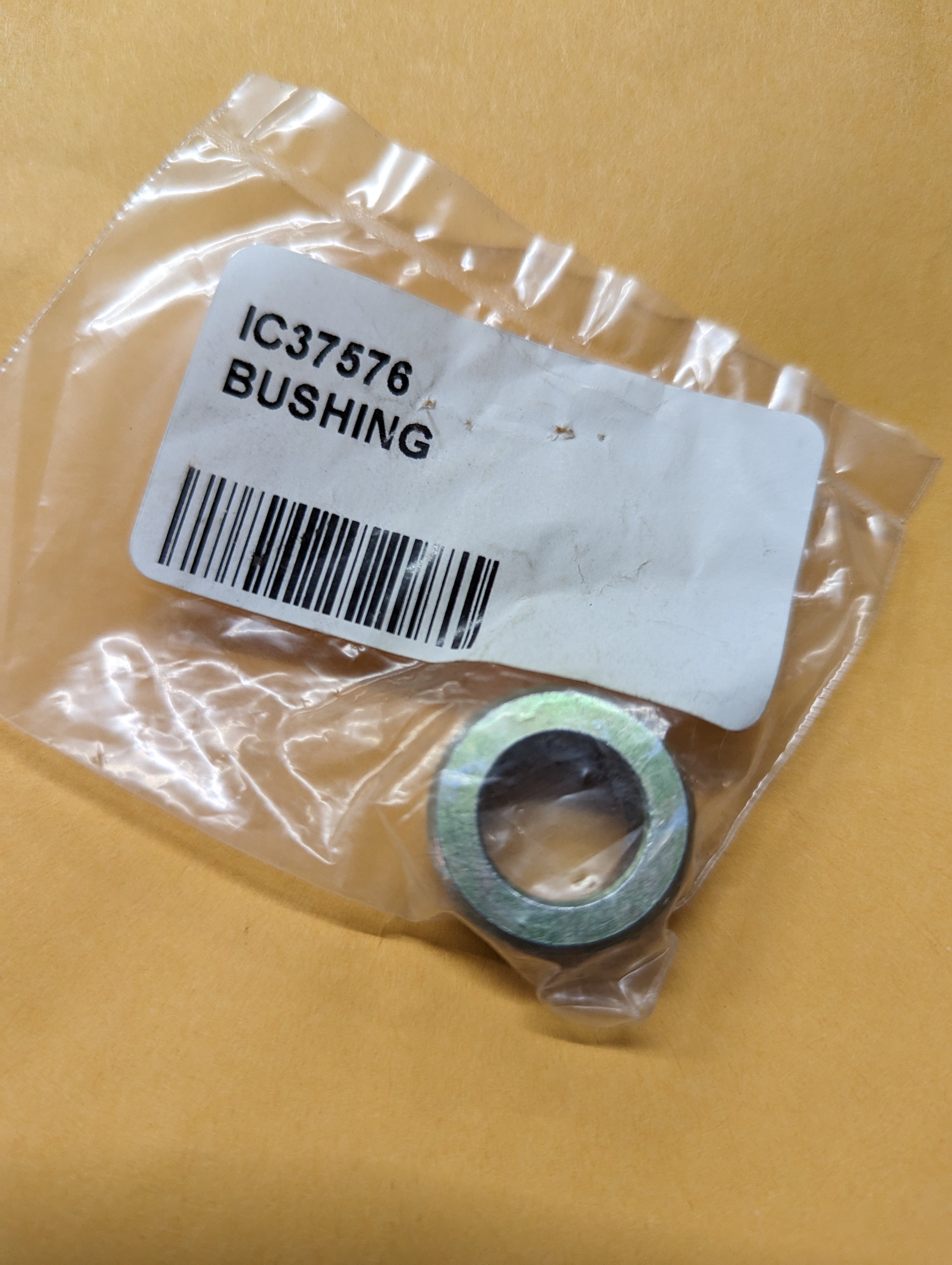 C37576 ( replaces G3000013S ) BUSHING .516x.850x.398