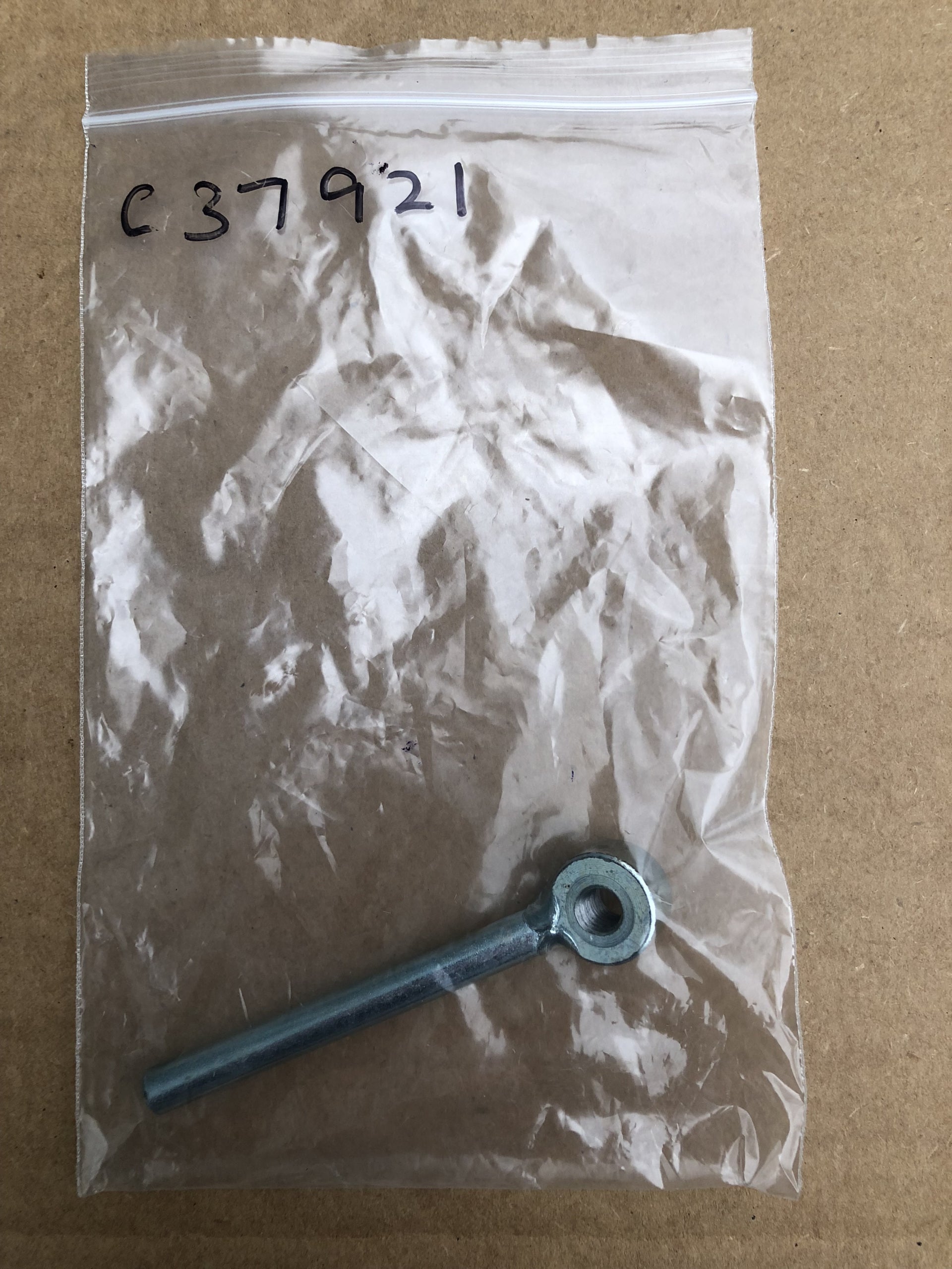 C37921 ( replaces G9006092 ) HANDLE NUT GAUGE WHEEL