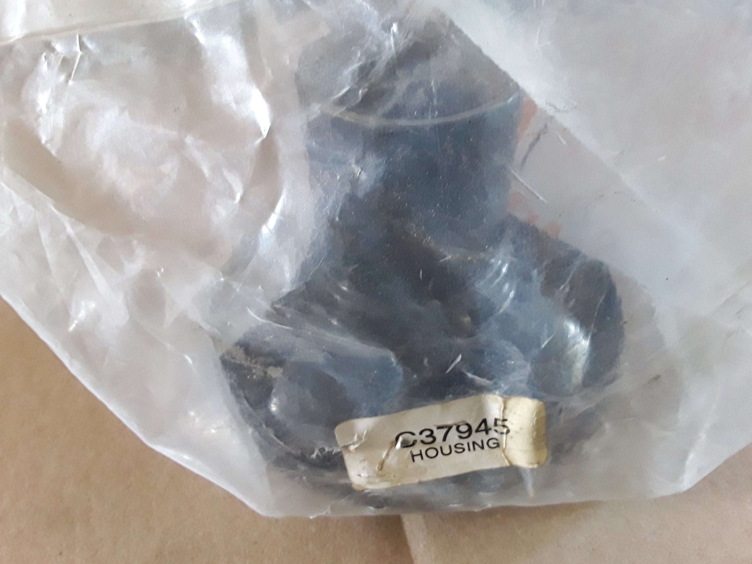 C37945 ( replaces G3000031 ) HOUSING C49442 HSG 62