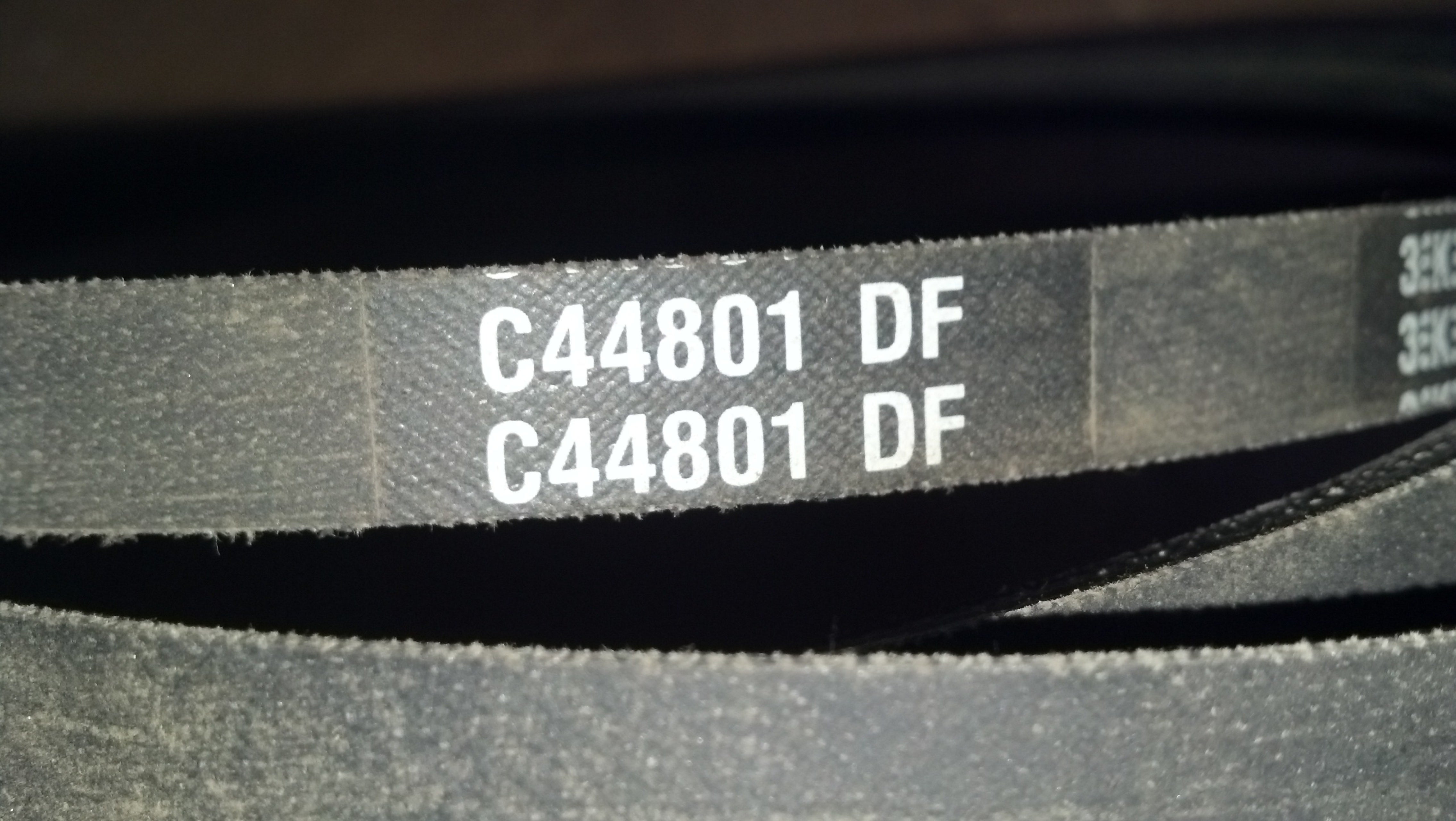 C44801  DECK DRIVE BELT 3000 SERIES TO RM SERIES