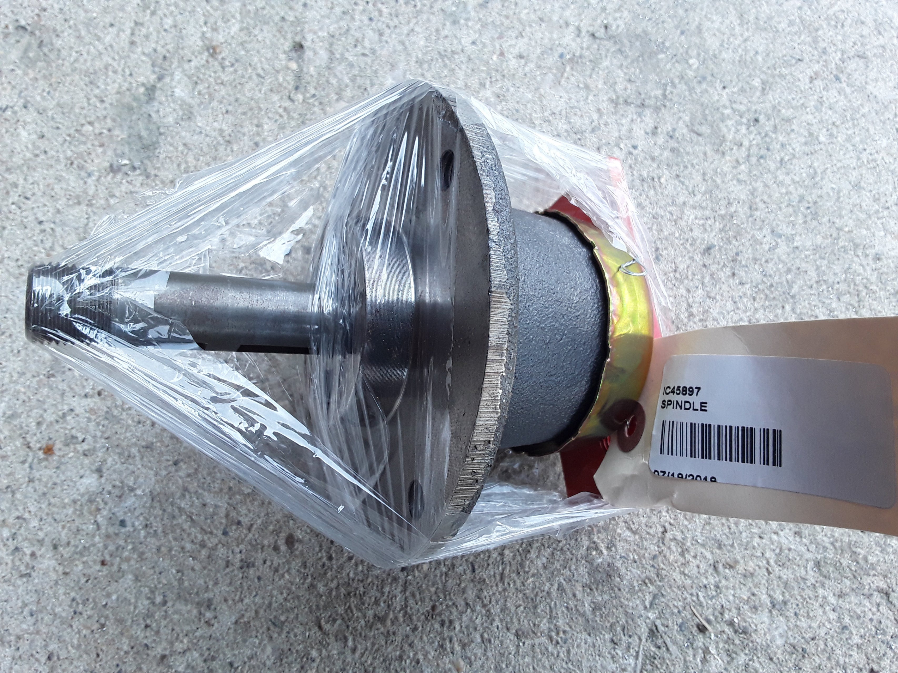 C45897 SPINDLE HOUSING KIT; CENTER C15604