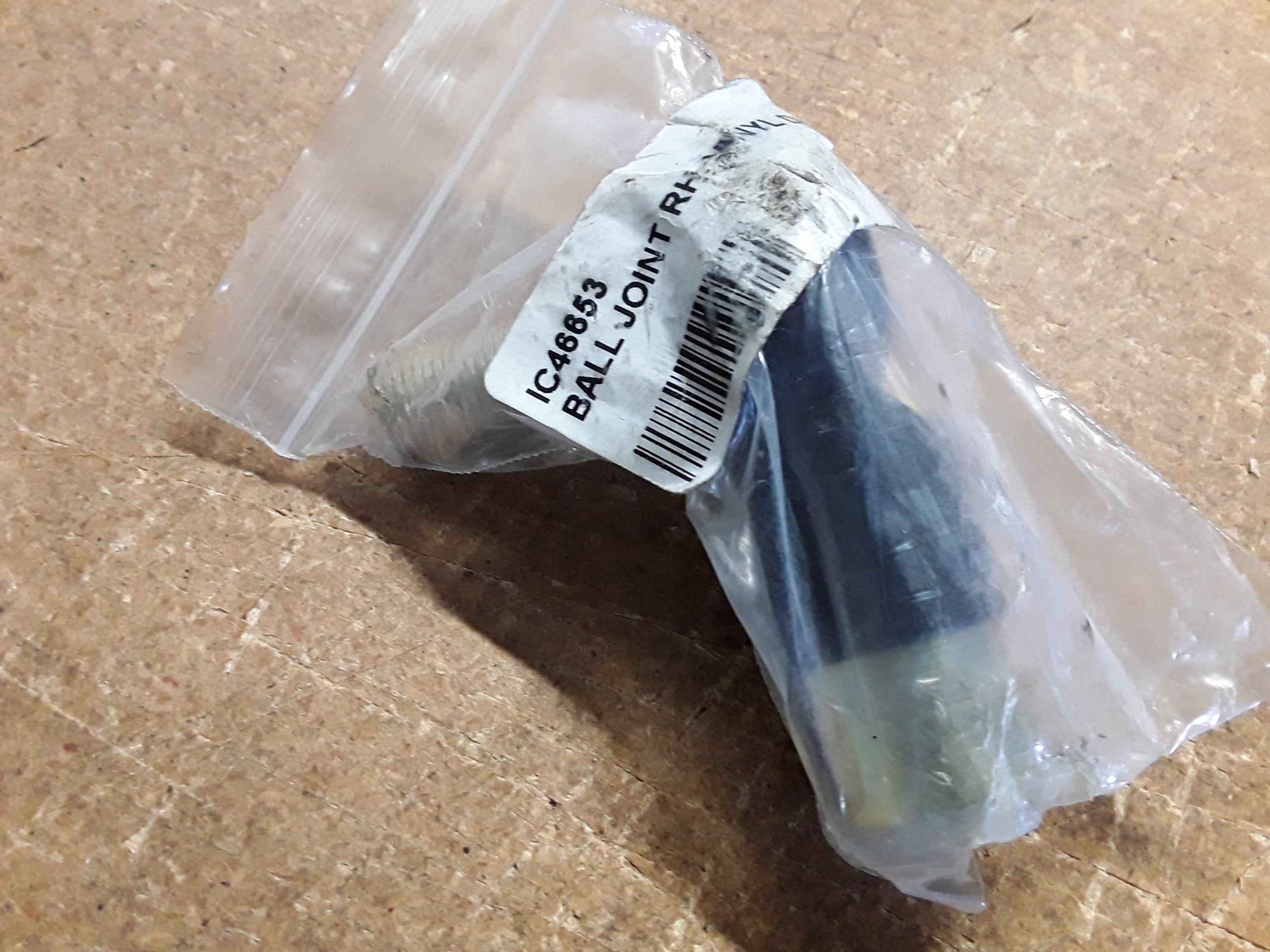 C46653 BALL JOINT RH VINYL DIPPED C25943