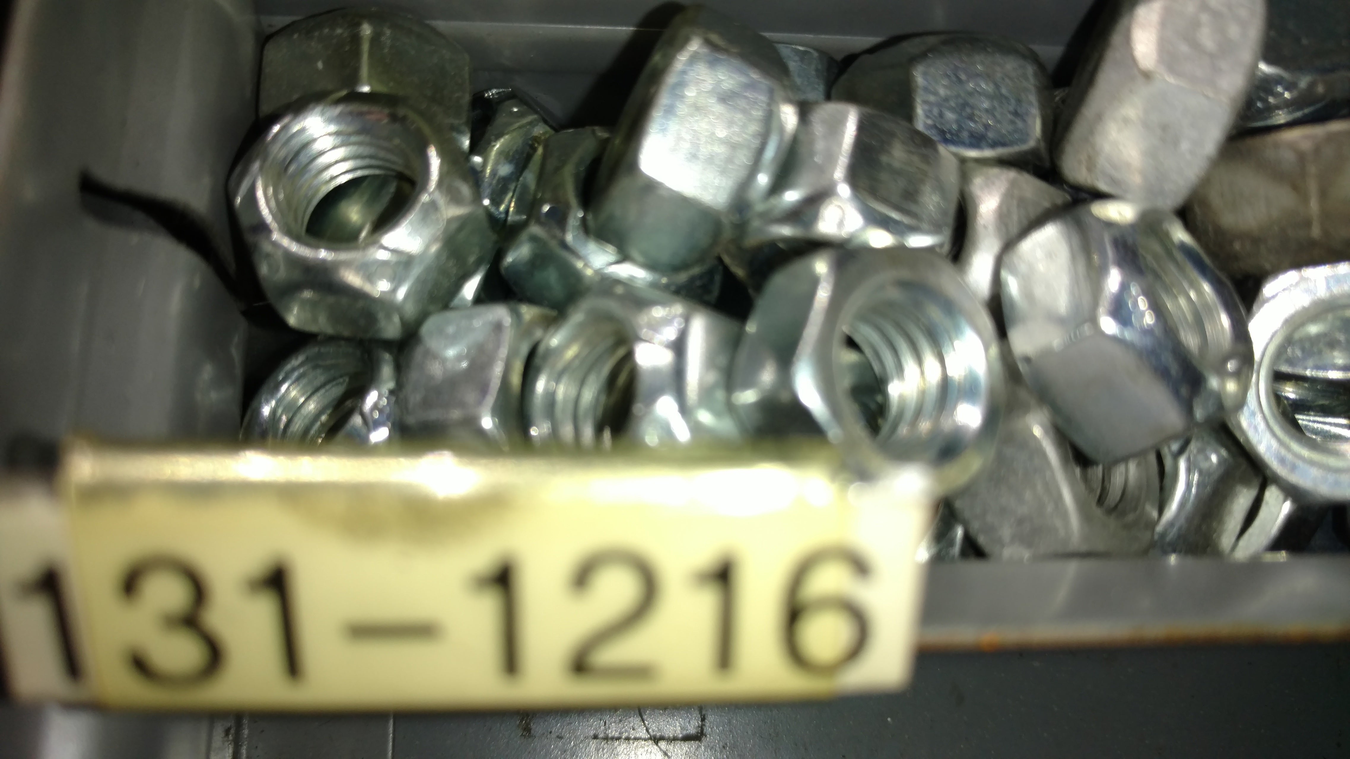 131-1216 NUT - 3/8 LOCK NUT HEX