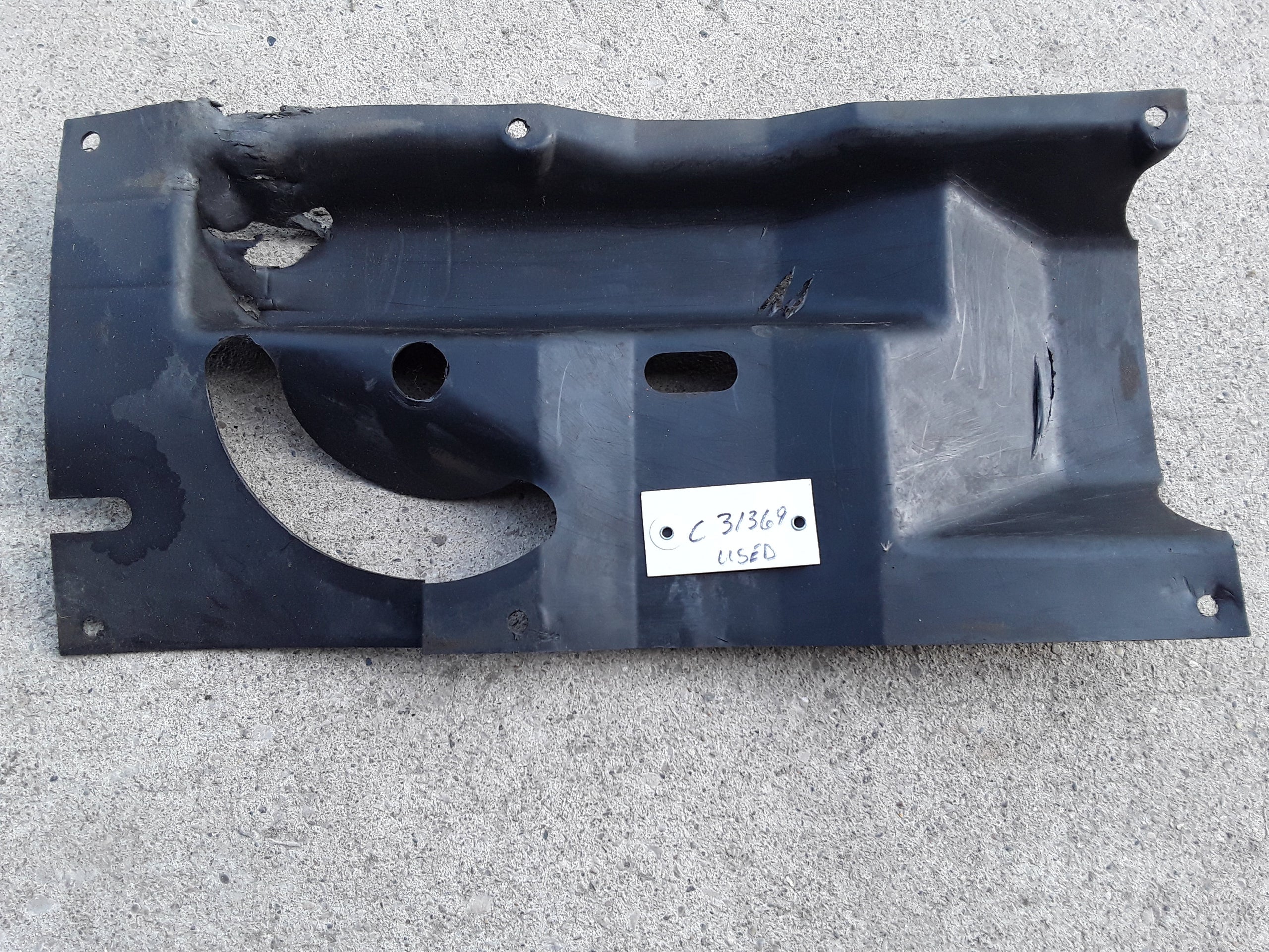 C31369 USED BELLY PAN - MANUAL STEERING MODELS