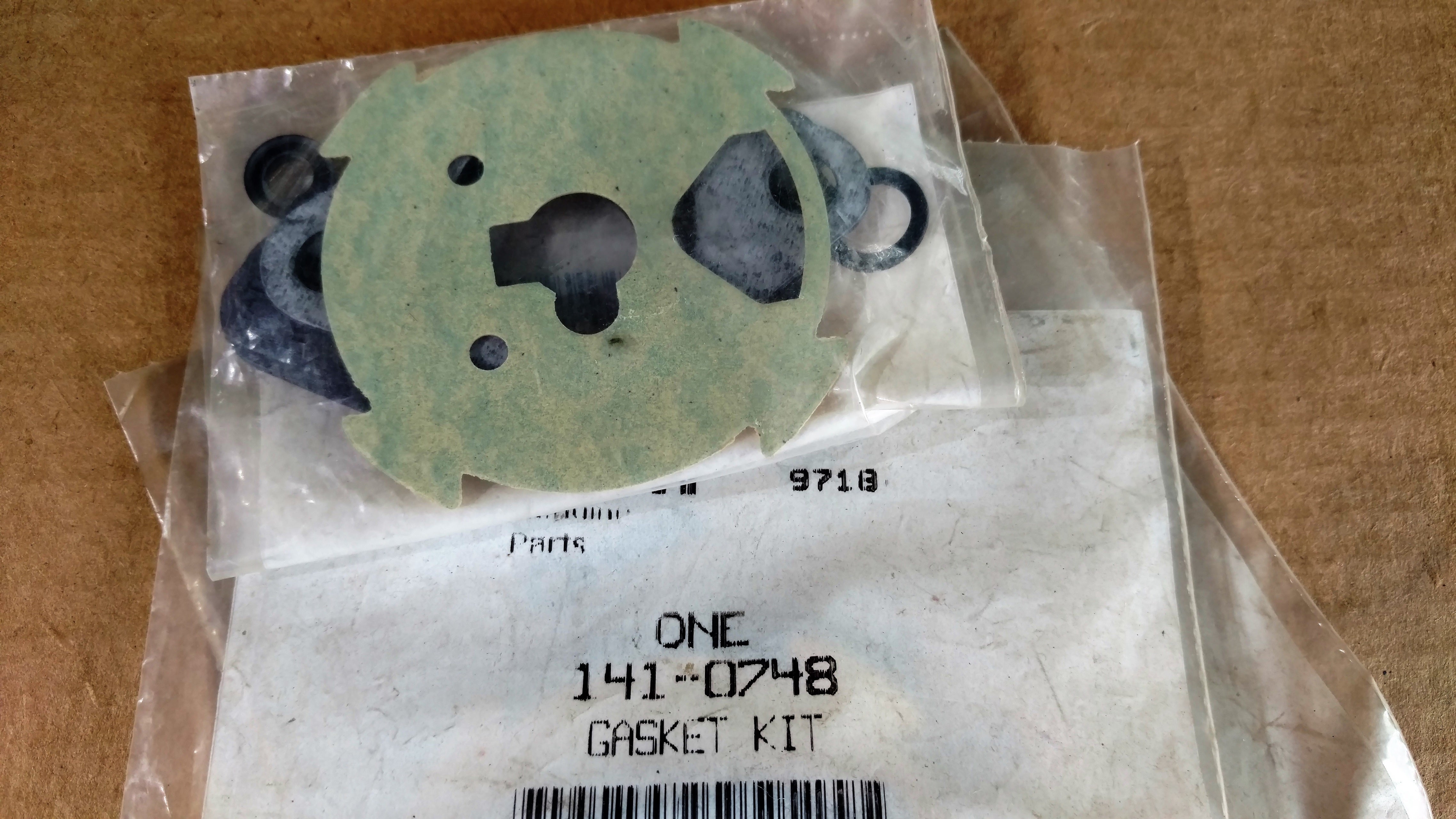 141-0748 ONAN GASKET KIT - CARB - ONAN