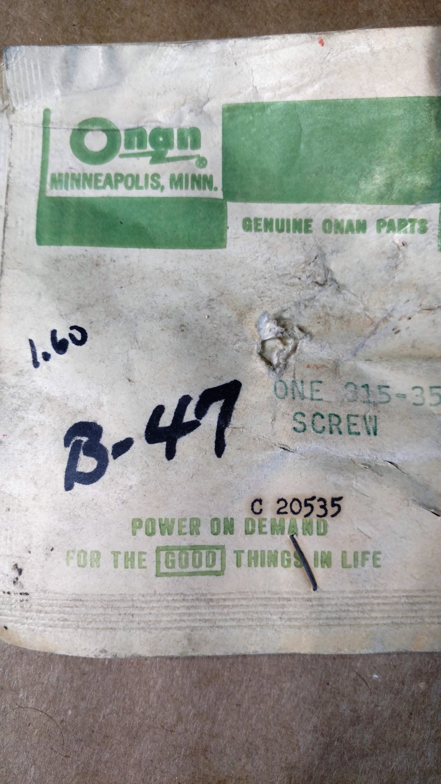 C20535 SCREW - ONAN 815-0353