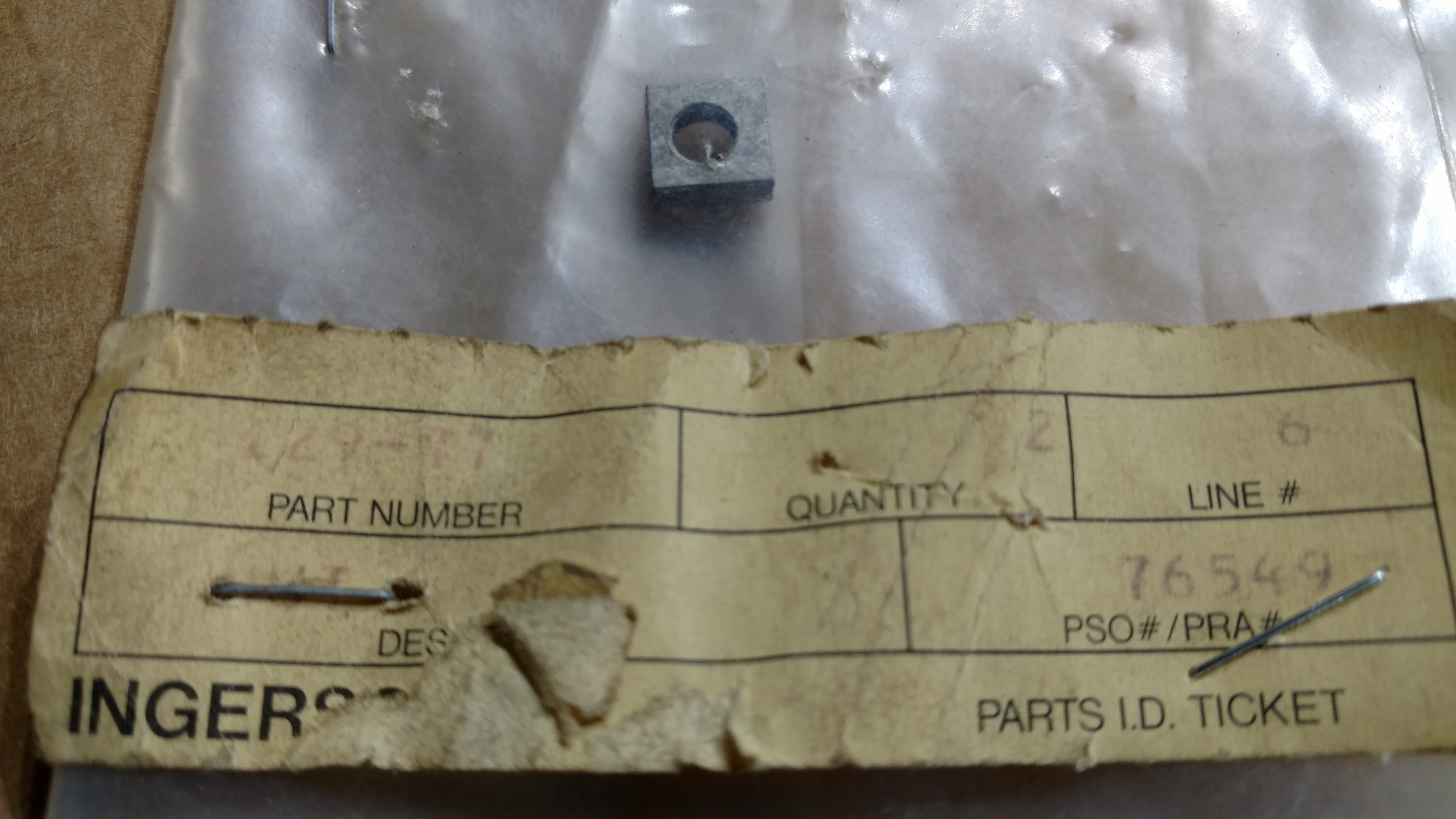 129-77 NUT #10-32 SQ ZP