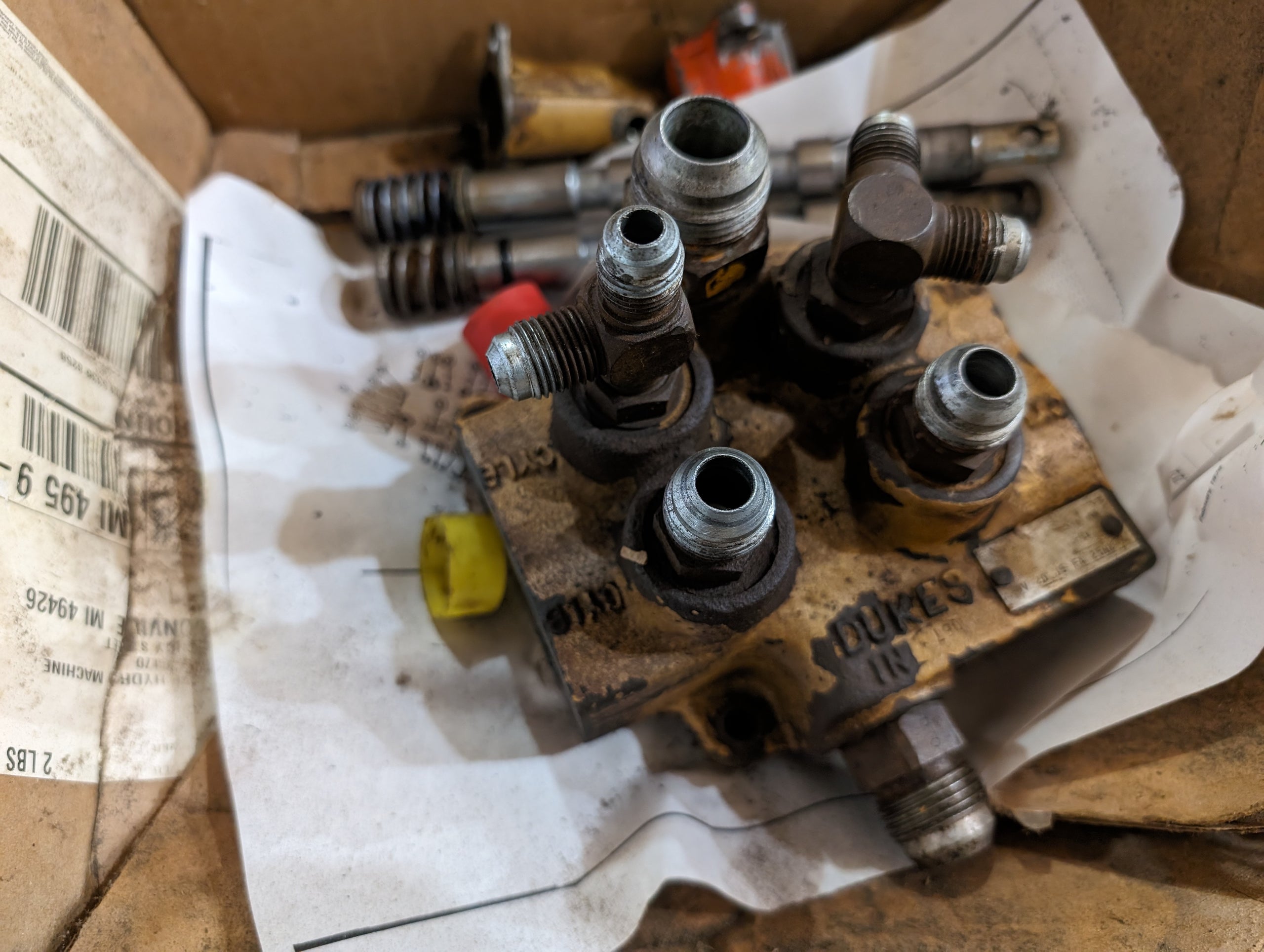 C21497 USED 600 SERIES TCV WITH POWER BEYOND FOR PARTS