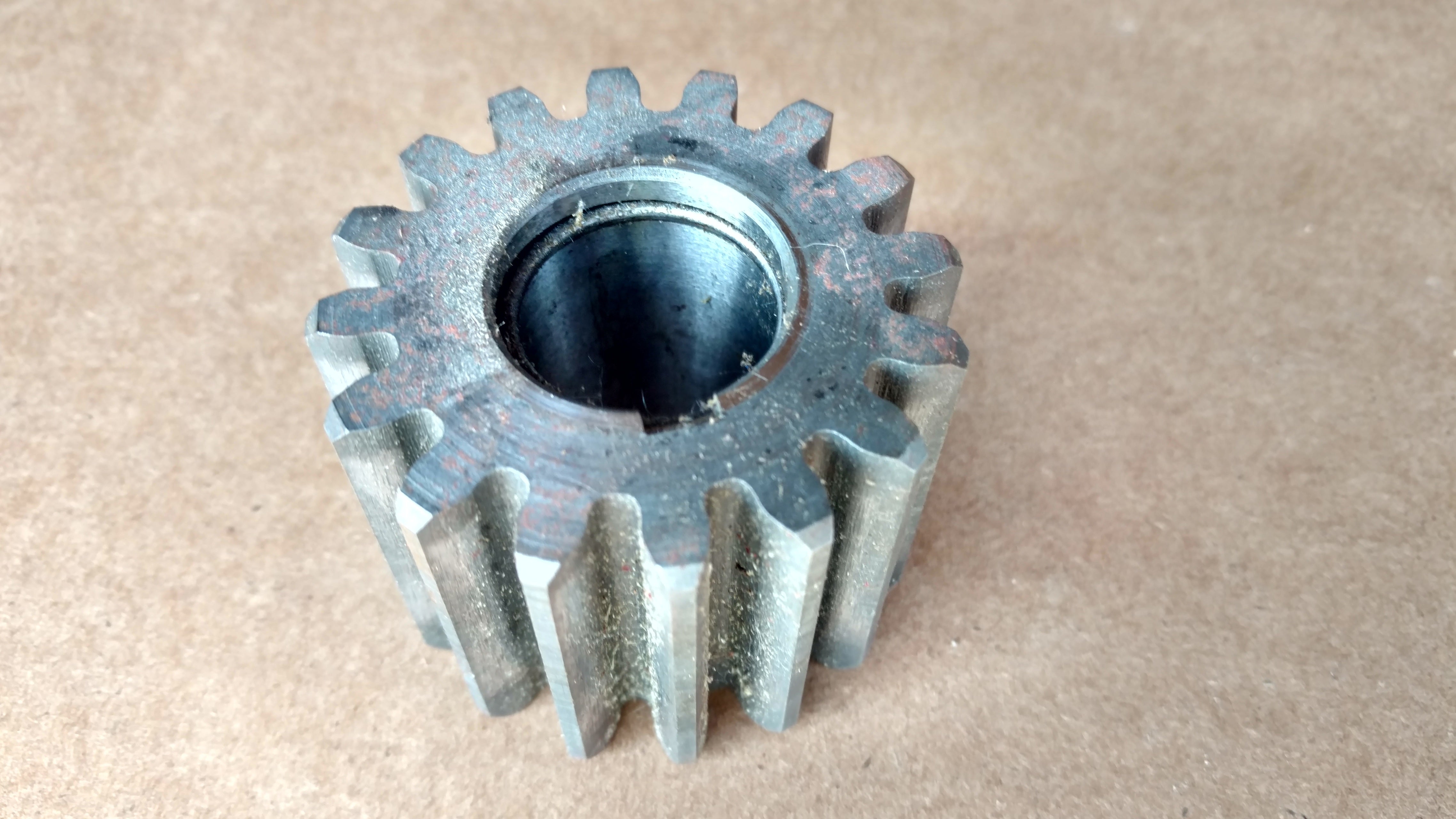 C33417 USED GEAR - BRAKE IDLER 16T C25254