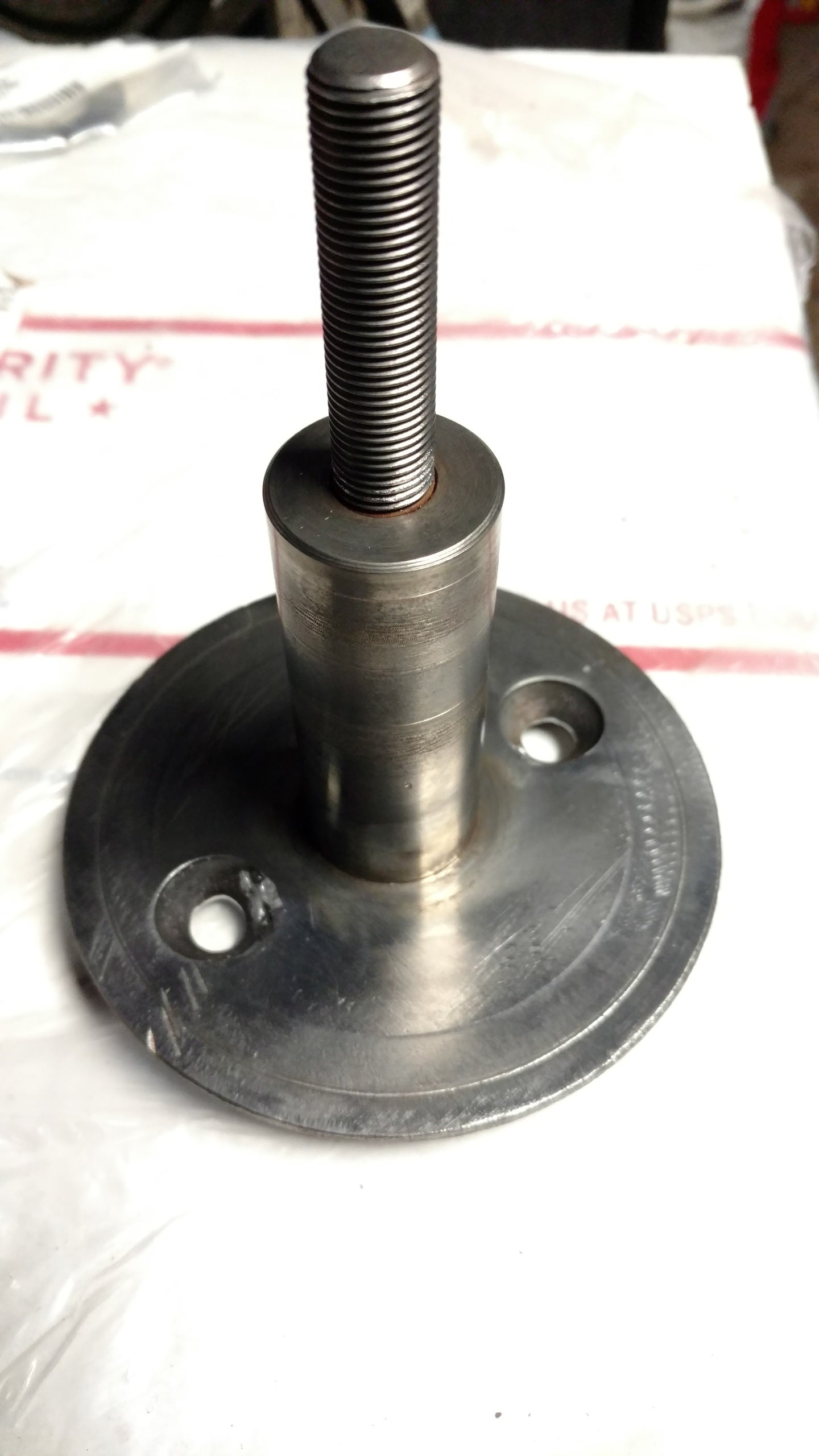 C24741 USED PTO CLUTCH HUB & STUD - ONAN ENGINE