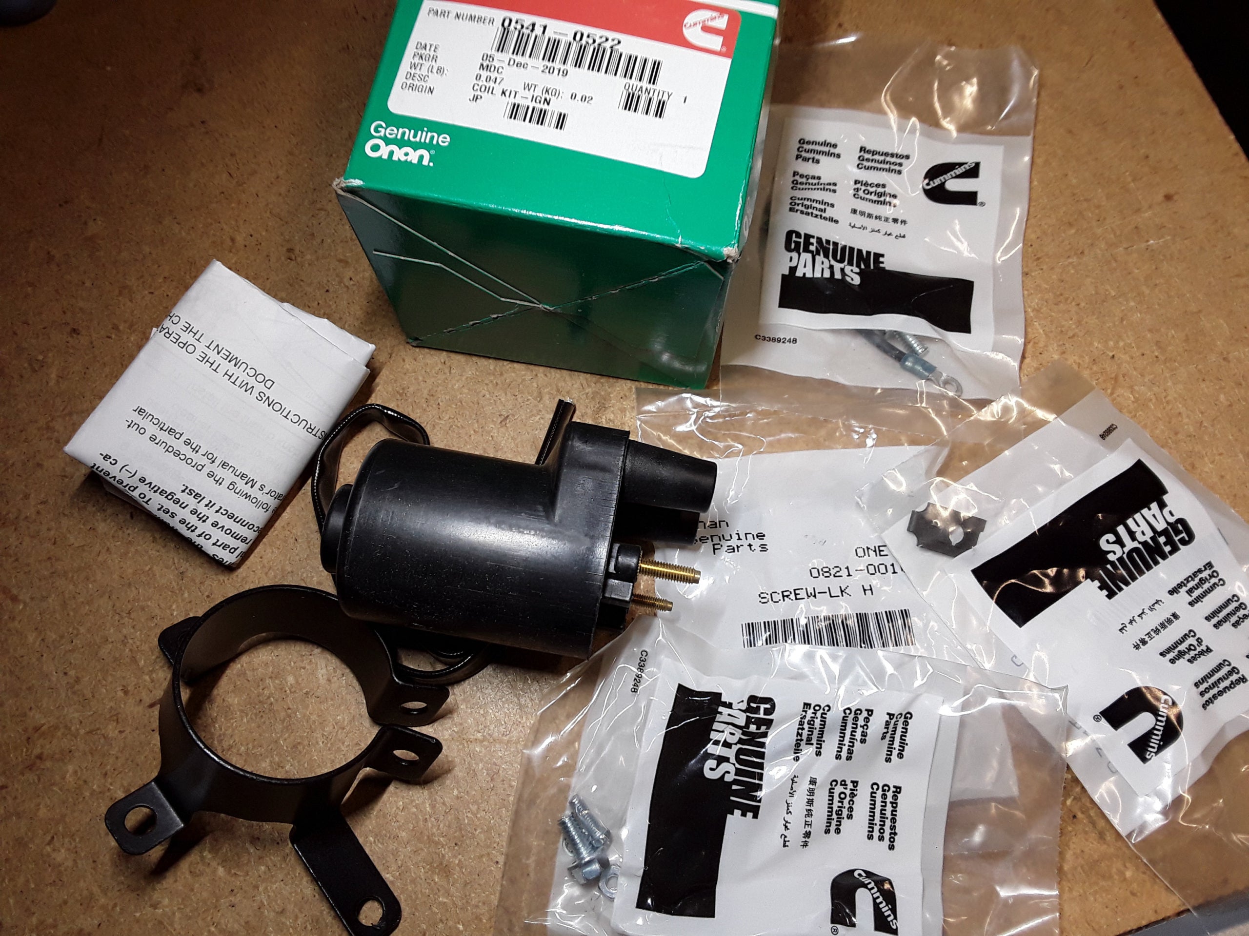 ONAN 541-0522 COIL W/ BRACKET CLAMP C32296 166-0820 P SERIES