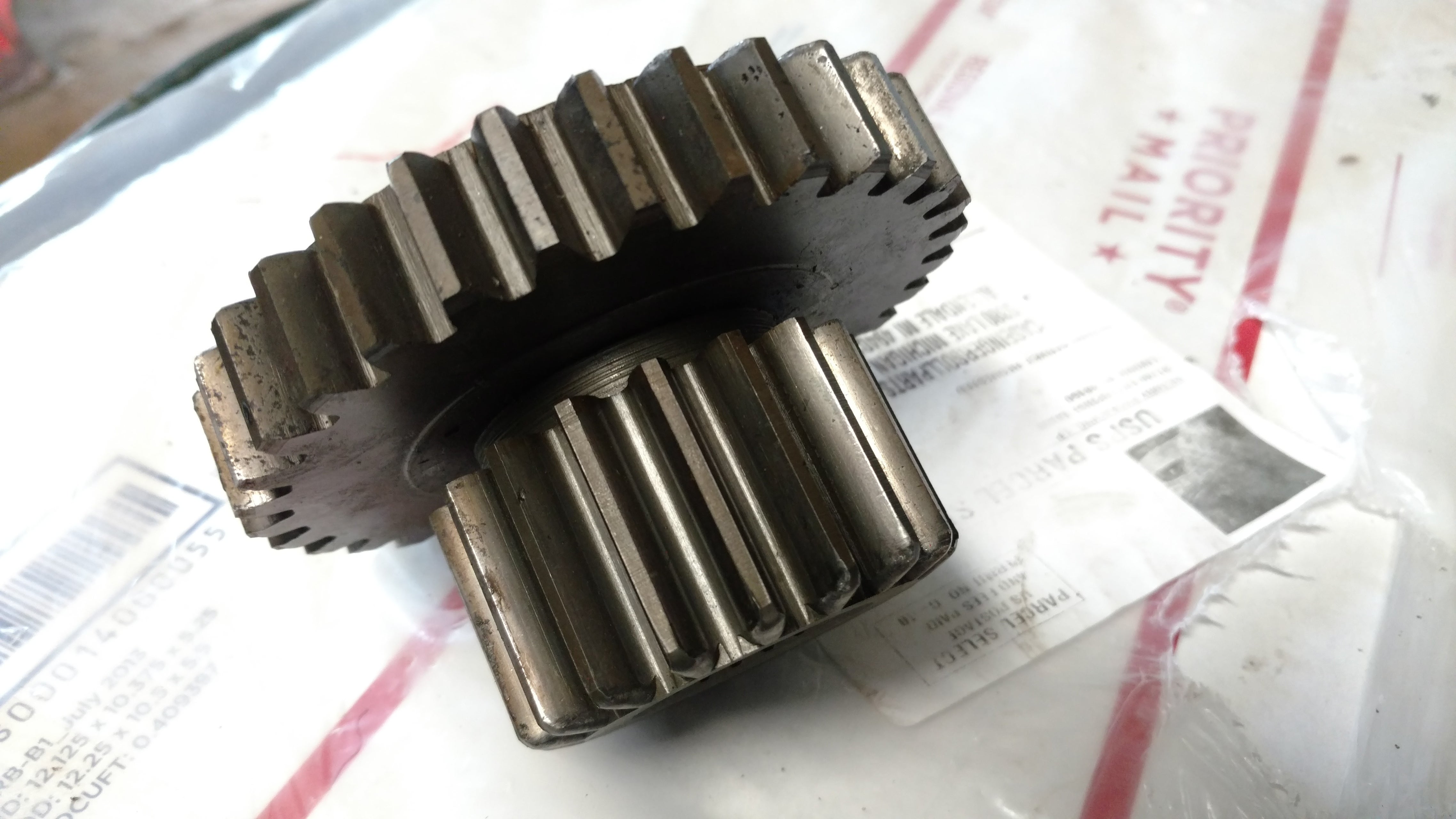 C14644 USED - GEAR - PINION CLUSTER 18-32T