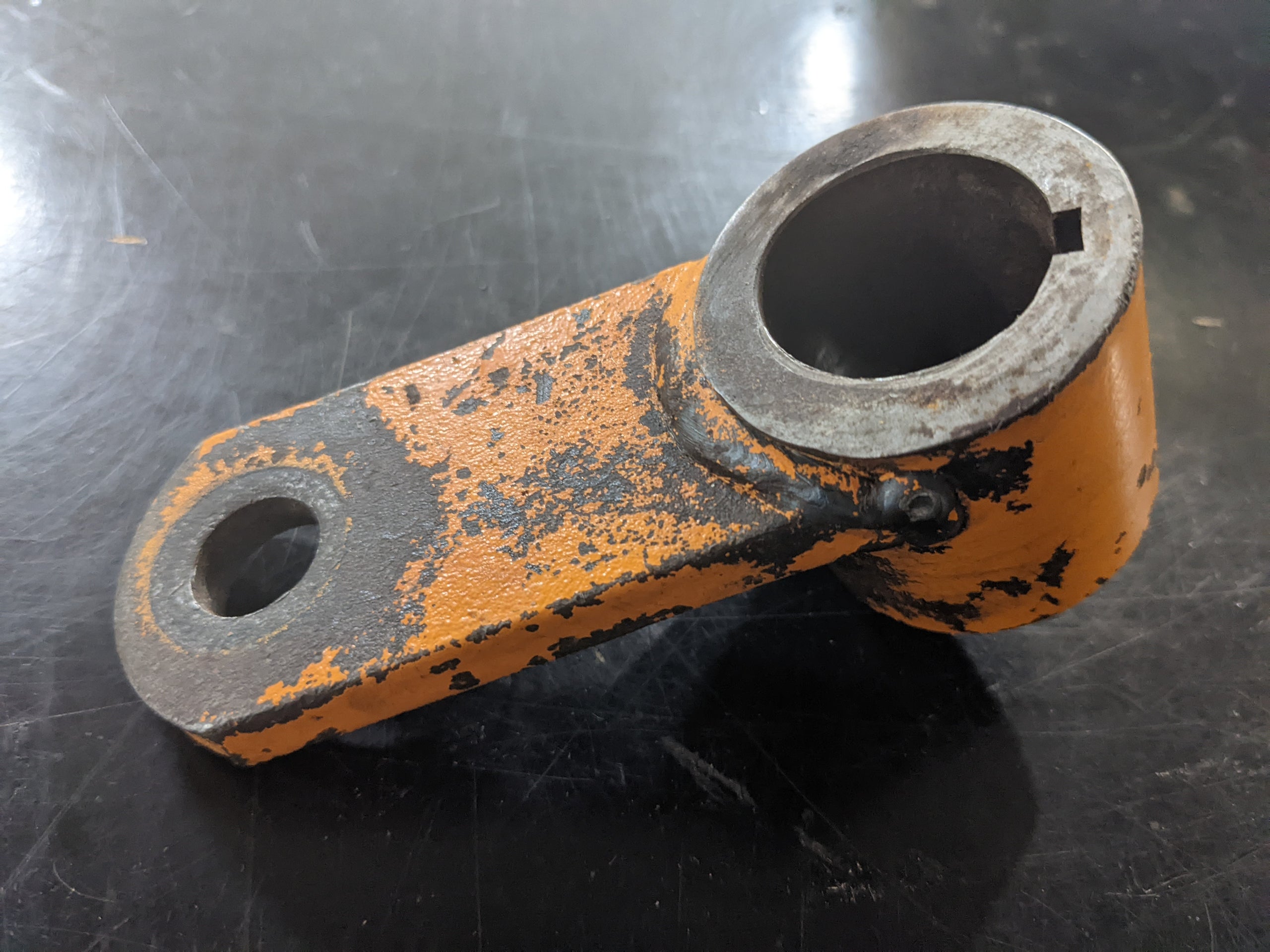 C17407 USED ARM - UPPER SPINDLE 644 646