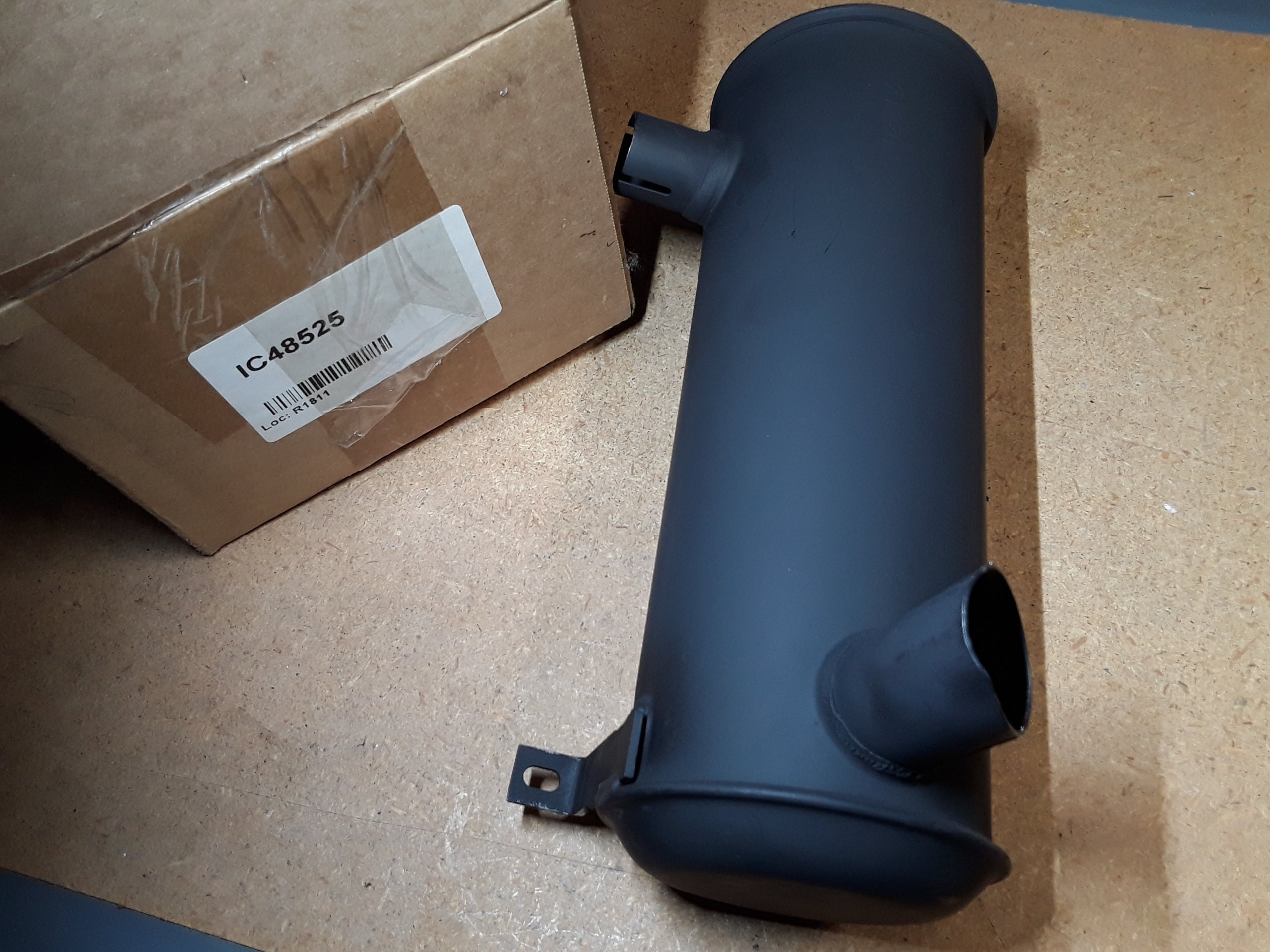 C48525 Muffler 20HP KOHLER HONDA 7020 INGERSOLL C46876