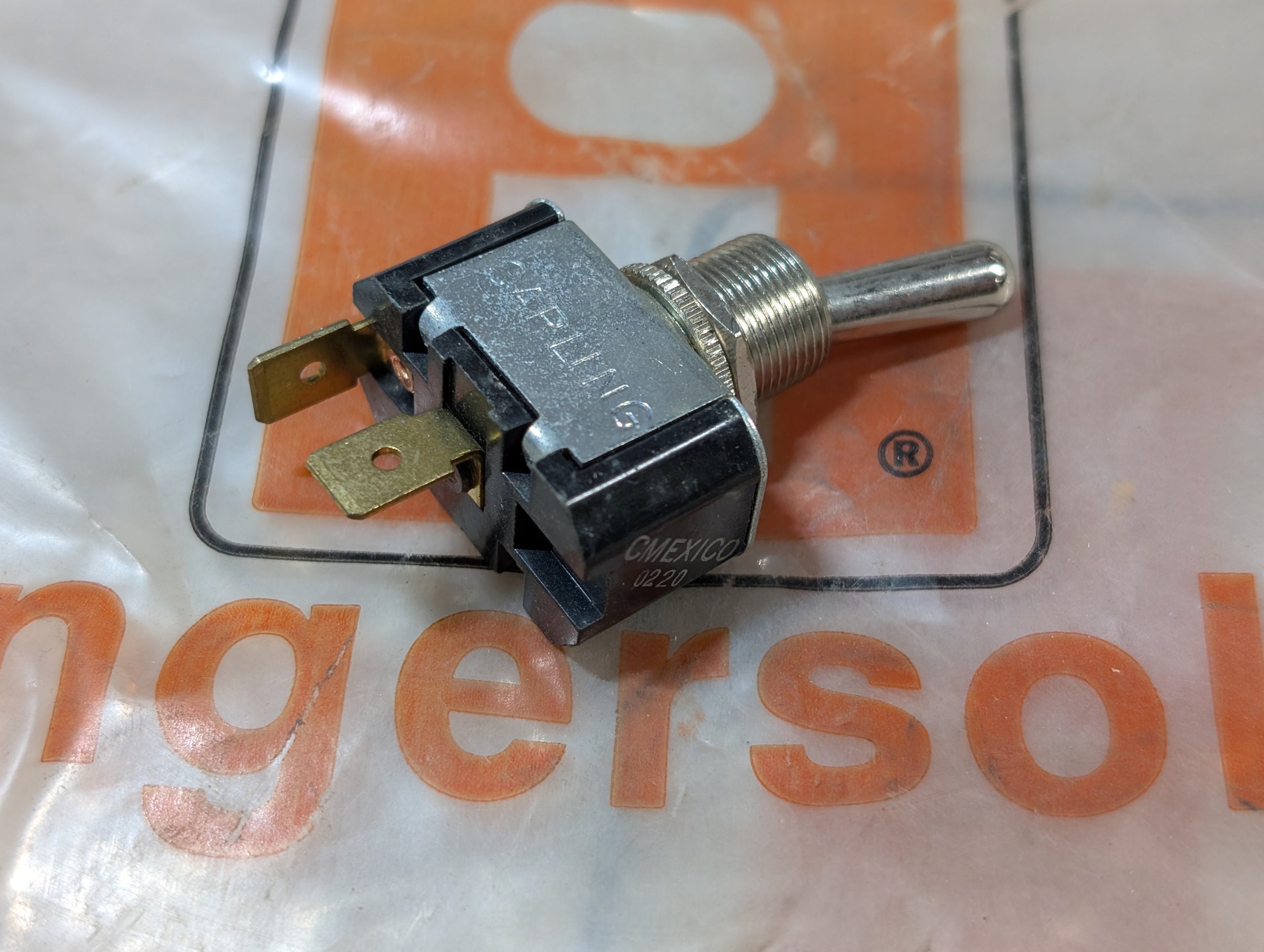 C47928 SWITCH - FWD ON/OFF 7020