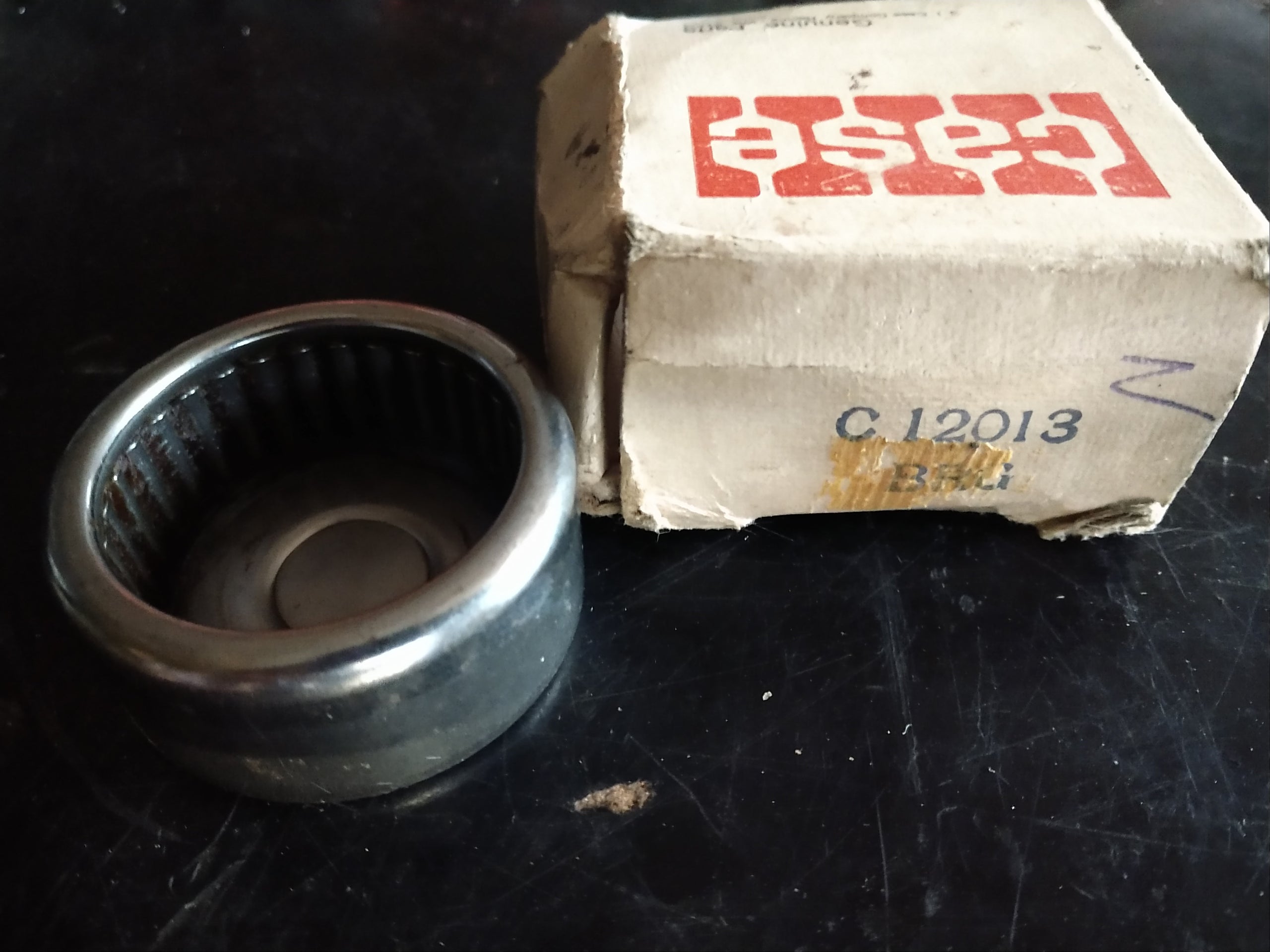 C12013 BEARING WITH COVER