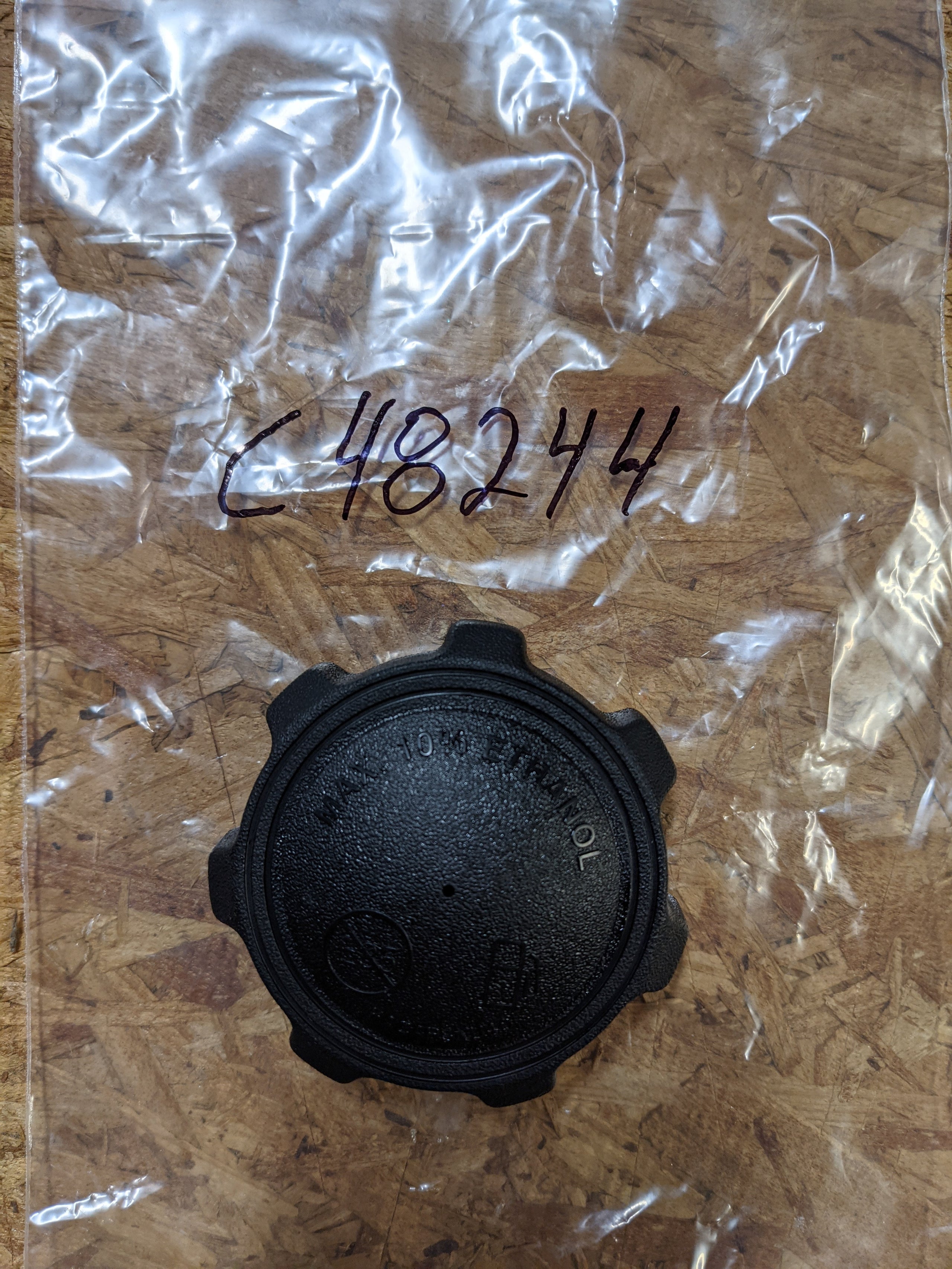 C48244 CAP - FUEL TANK 2-1/4 (C48258 TANK)