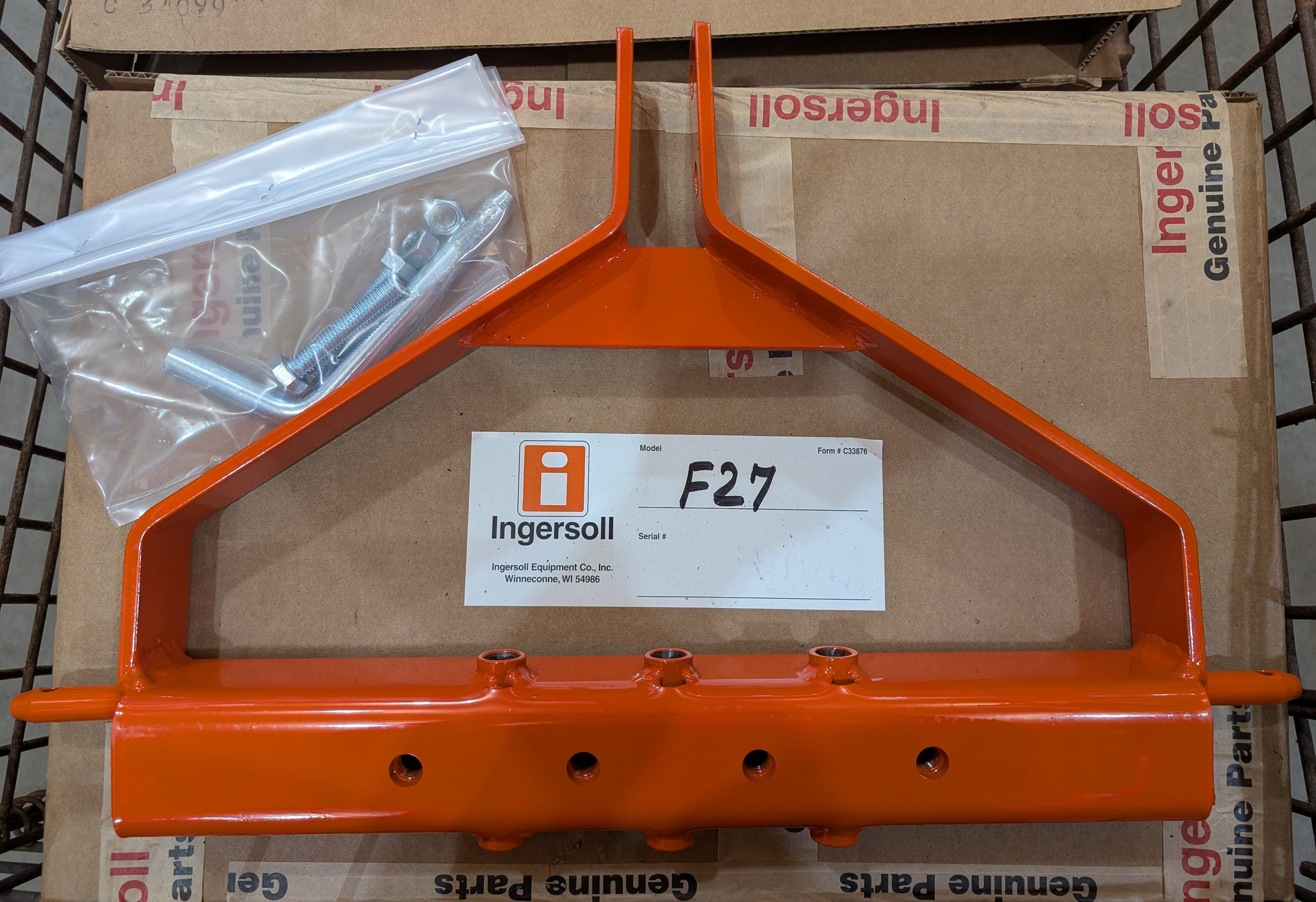 F27 SLEEVE HITCH 3-PT ADAPTOR 