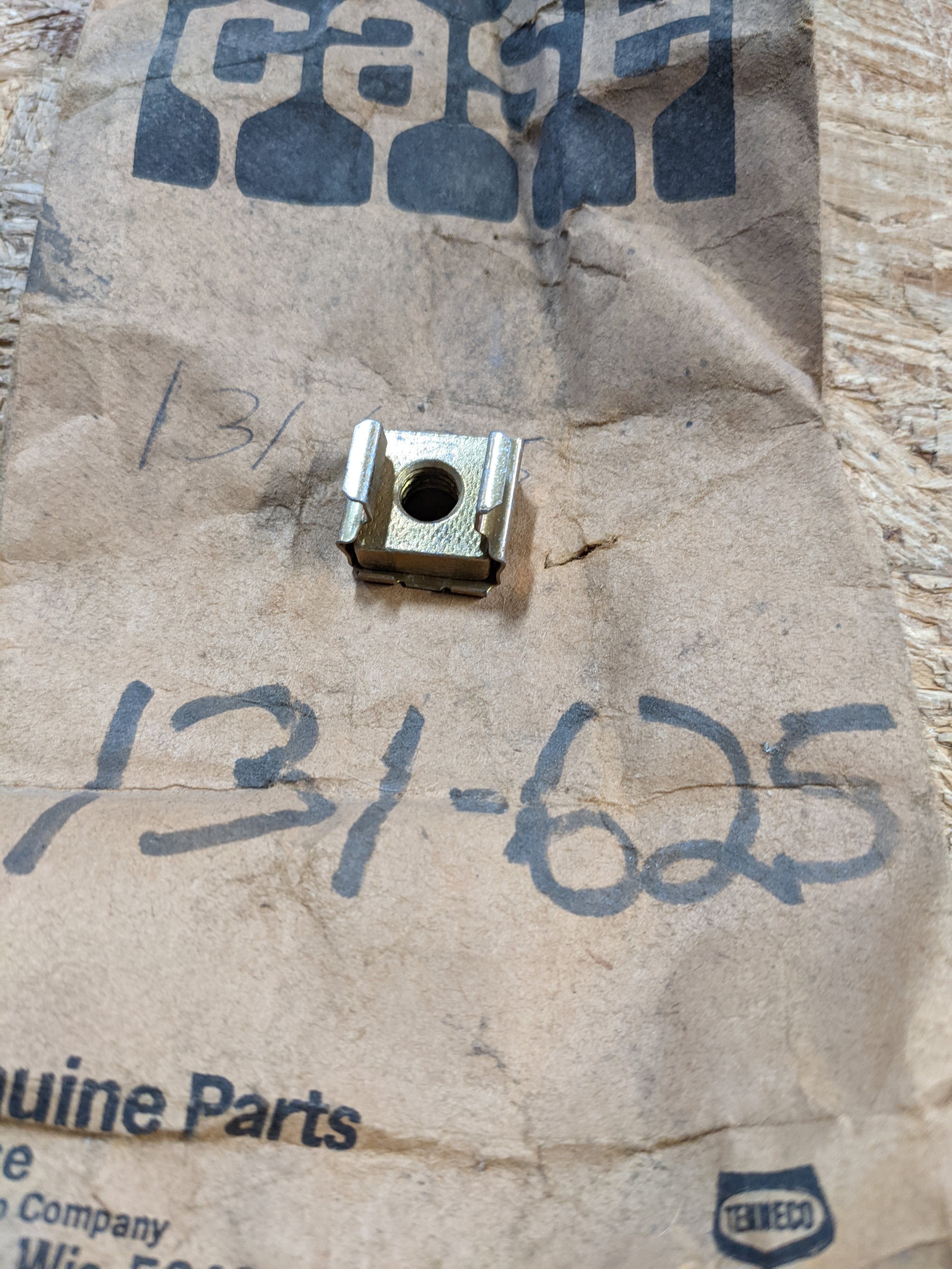 131-625 NUT