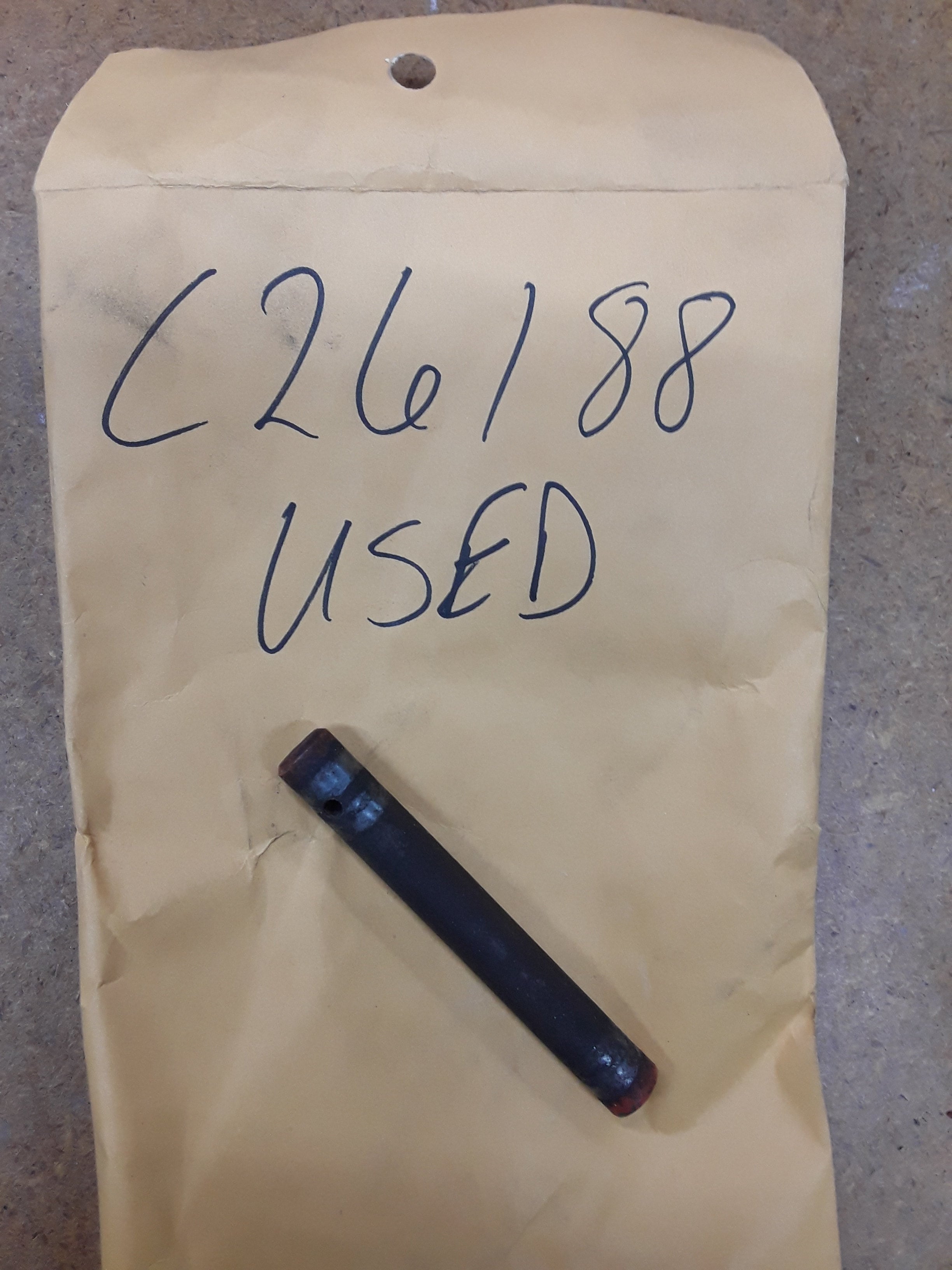 C26188 USED PIN - CYLINDER FOOT .50 X 3.81 C17536