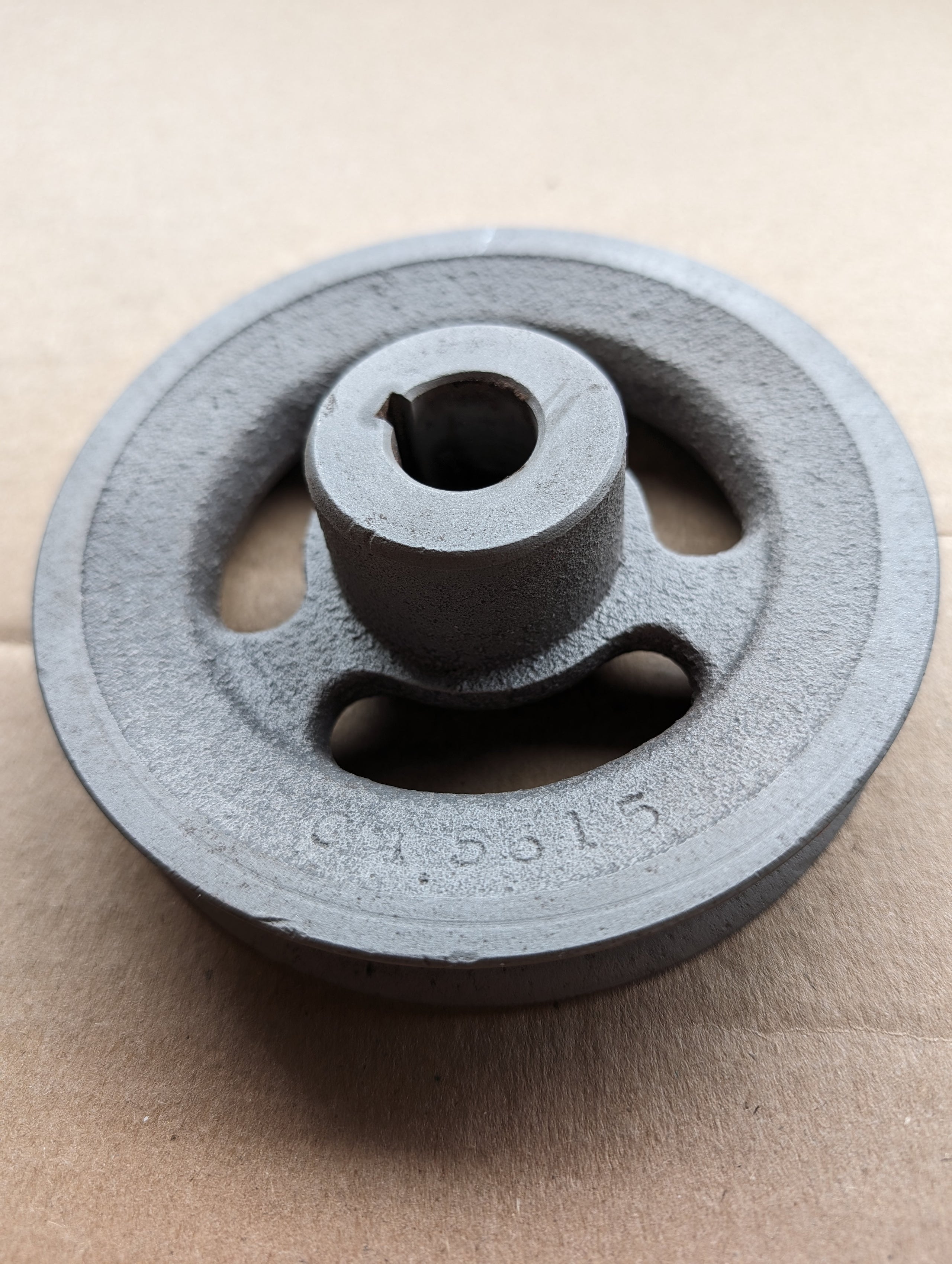 C15615 USED PULLEY- V 