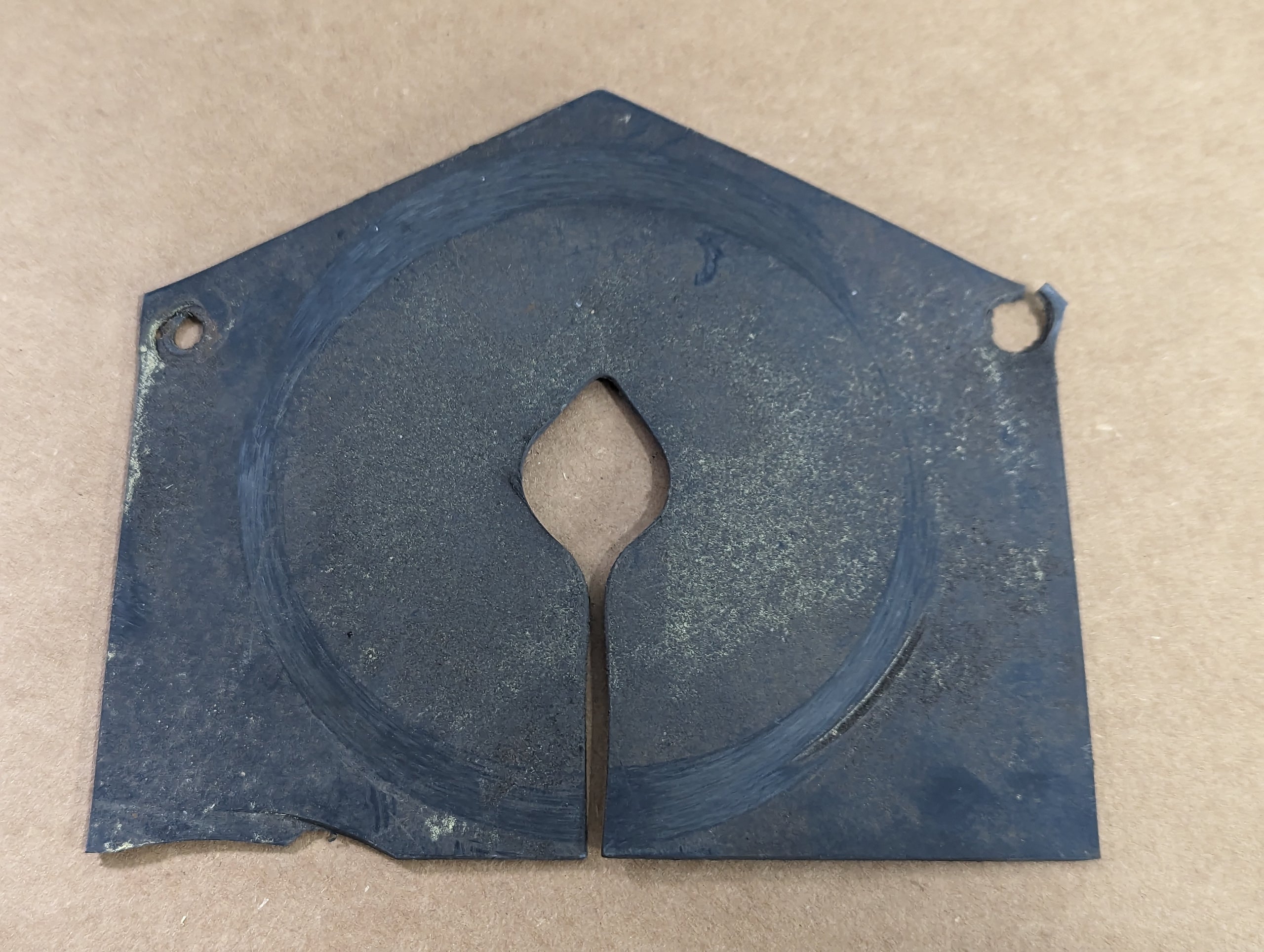 C47105 USED COVER - FRONT DECK (PLASTIC)