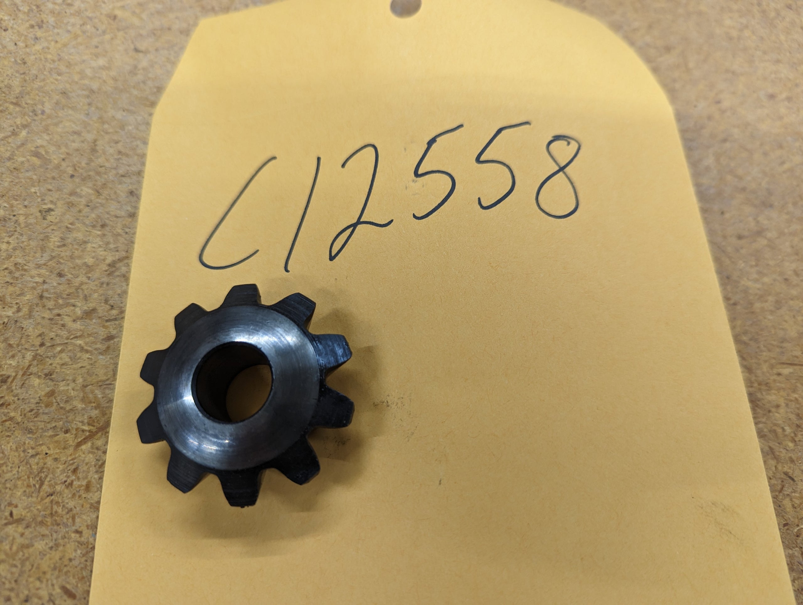 C12558 USED PINION DIFF GEAR