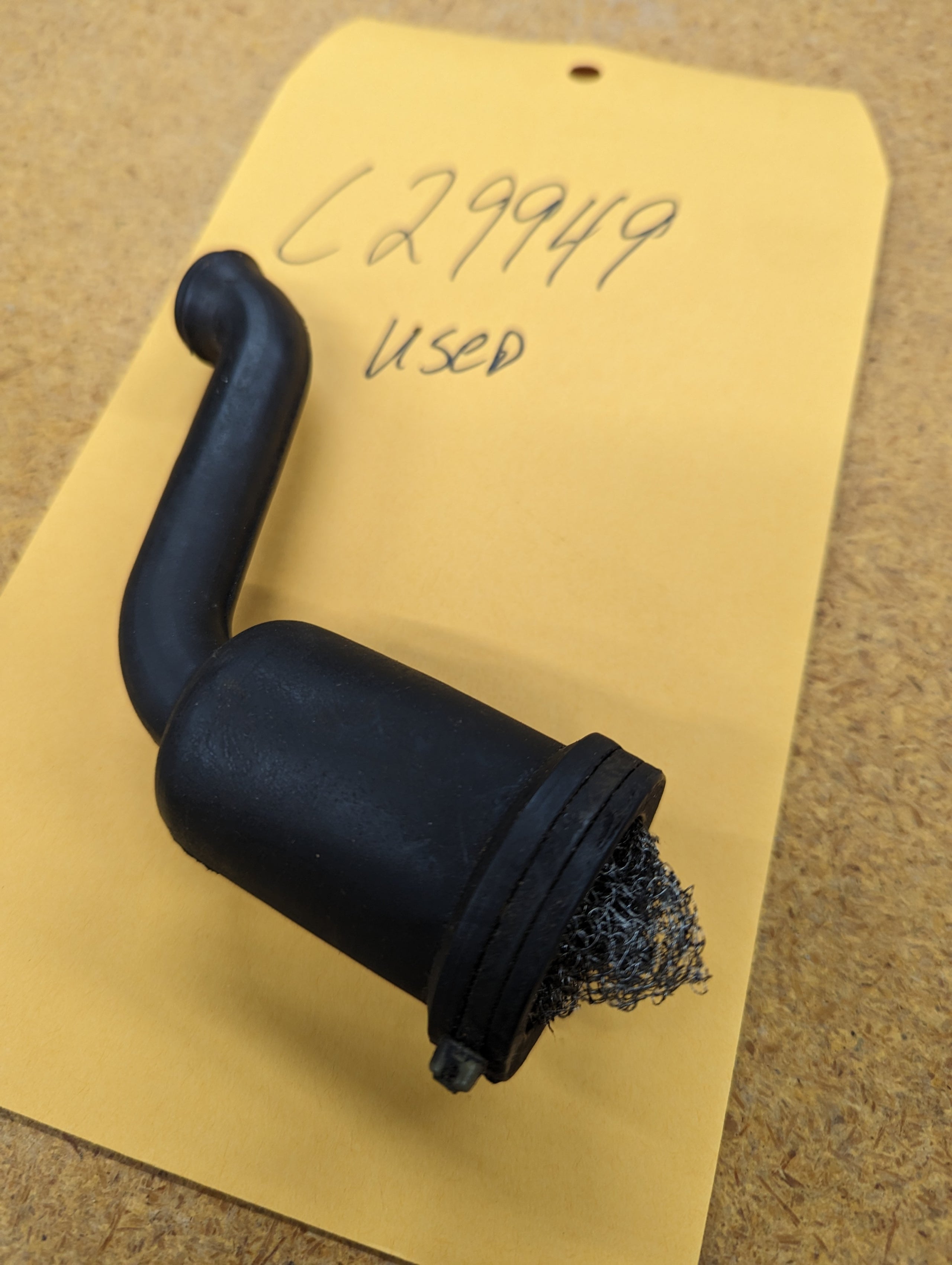 C29949 USED TUBE ONAN 123-1429 WITH C29948 FILTER
