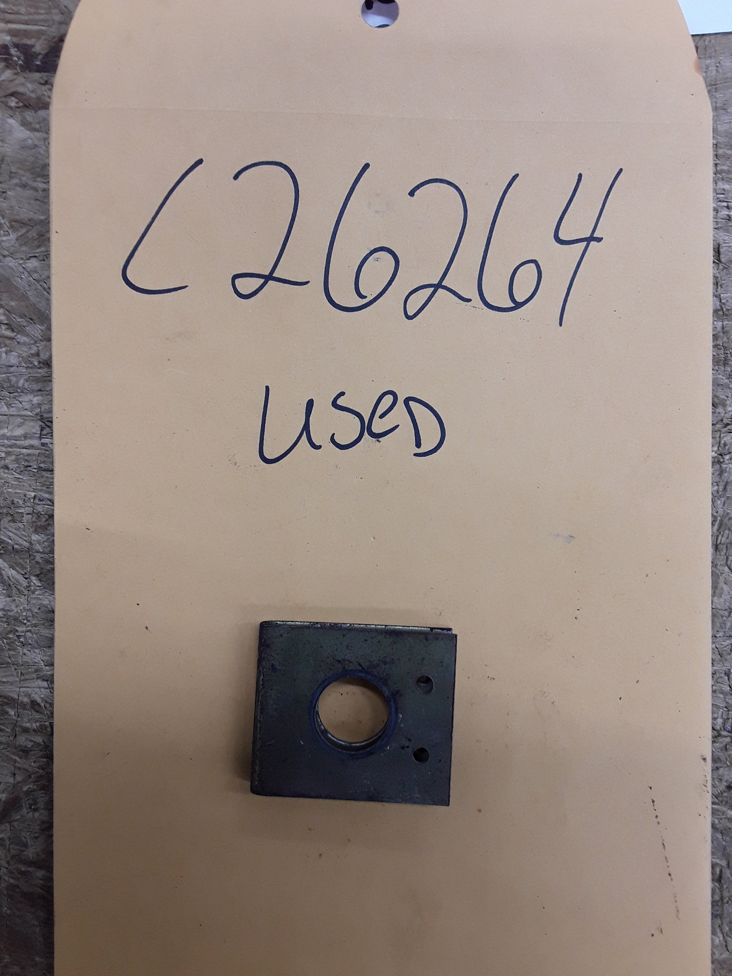 C26264 USED PTO LEVER BRACKET