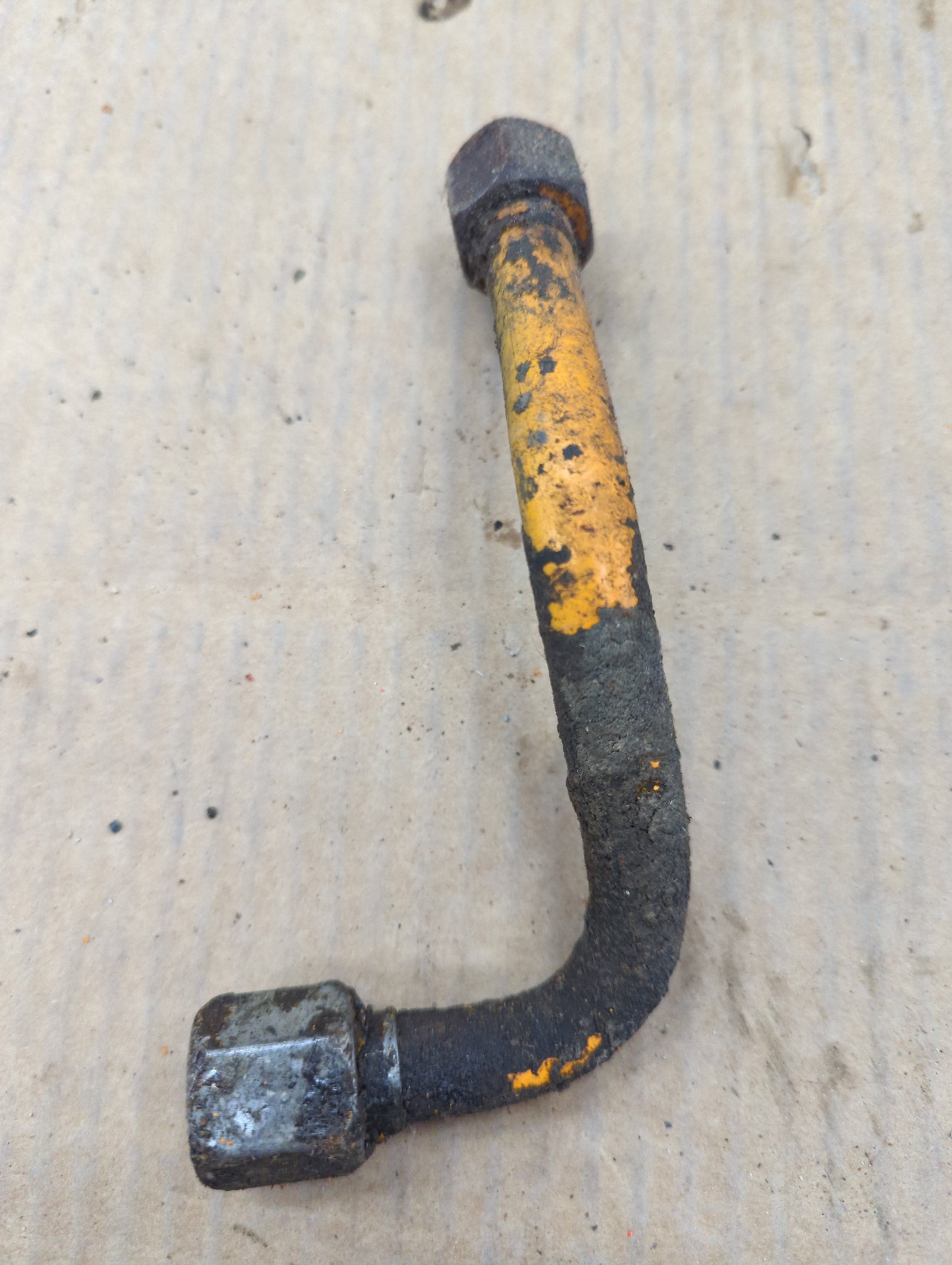 C18159 USED TUBE VALVE TO MOTOR UPPER