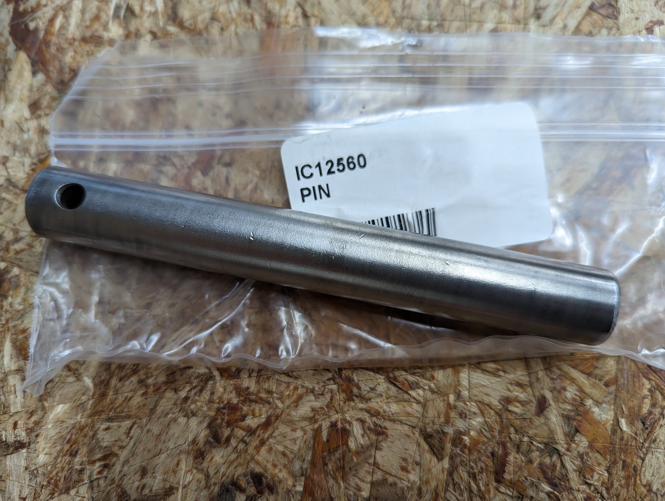C12560 PIN-CROSS (C25177 DIFFRT ASSY)